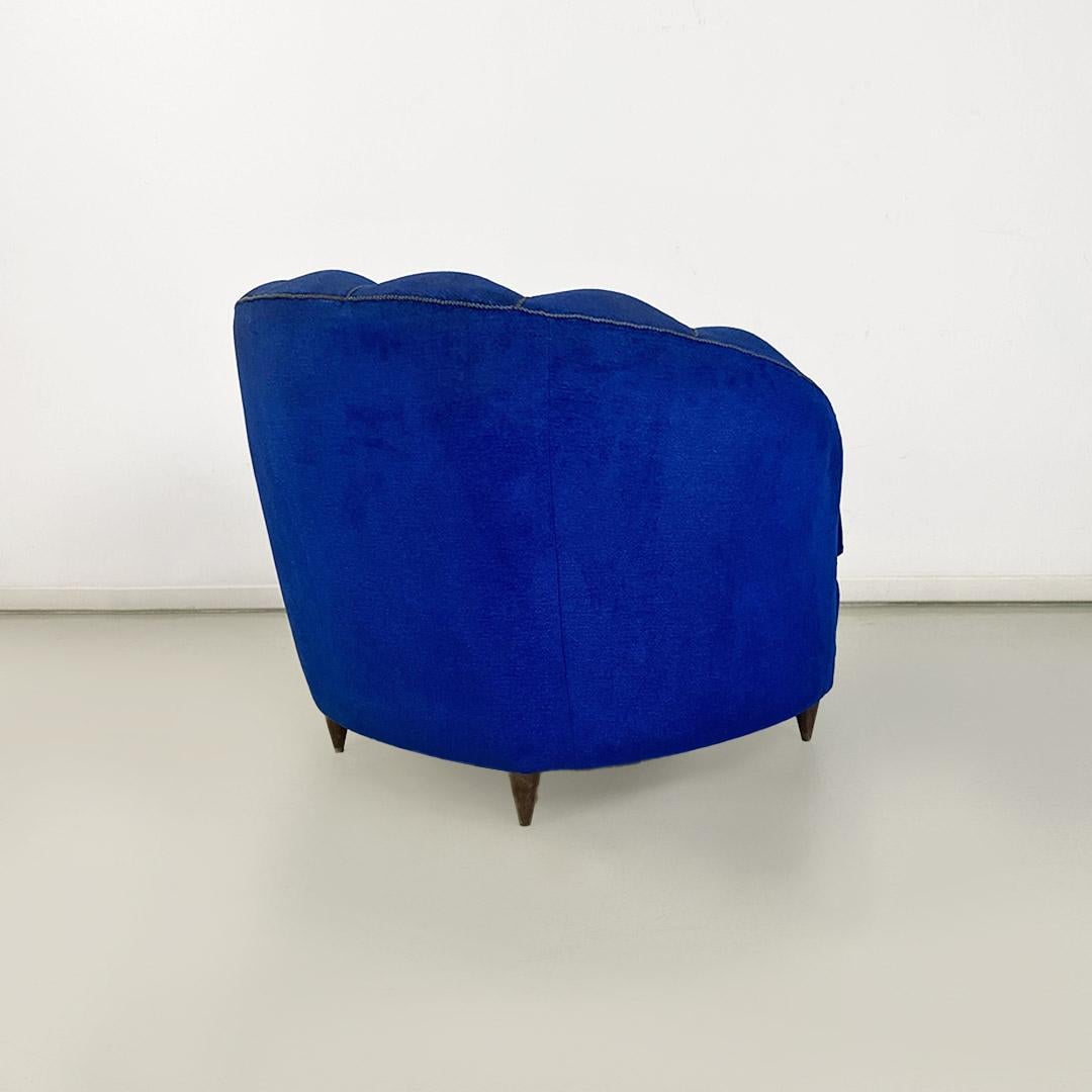 Italian shell armchairs, in electric blue fabric and wooden legs, 1950s For Sale 2