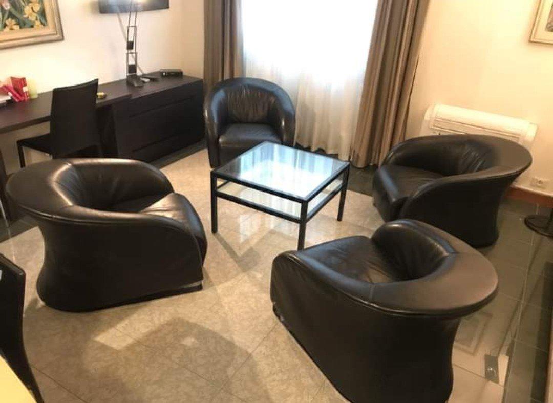 Liz armchairs by Natuzzi, early 21st century, set of 4 For Sale 6