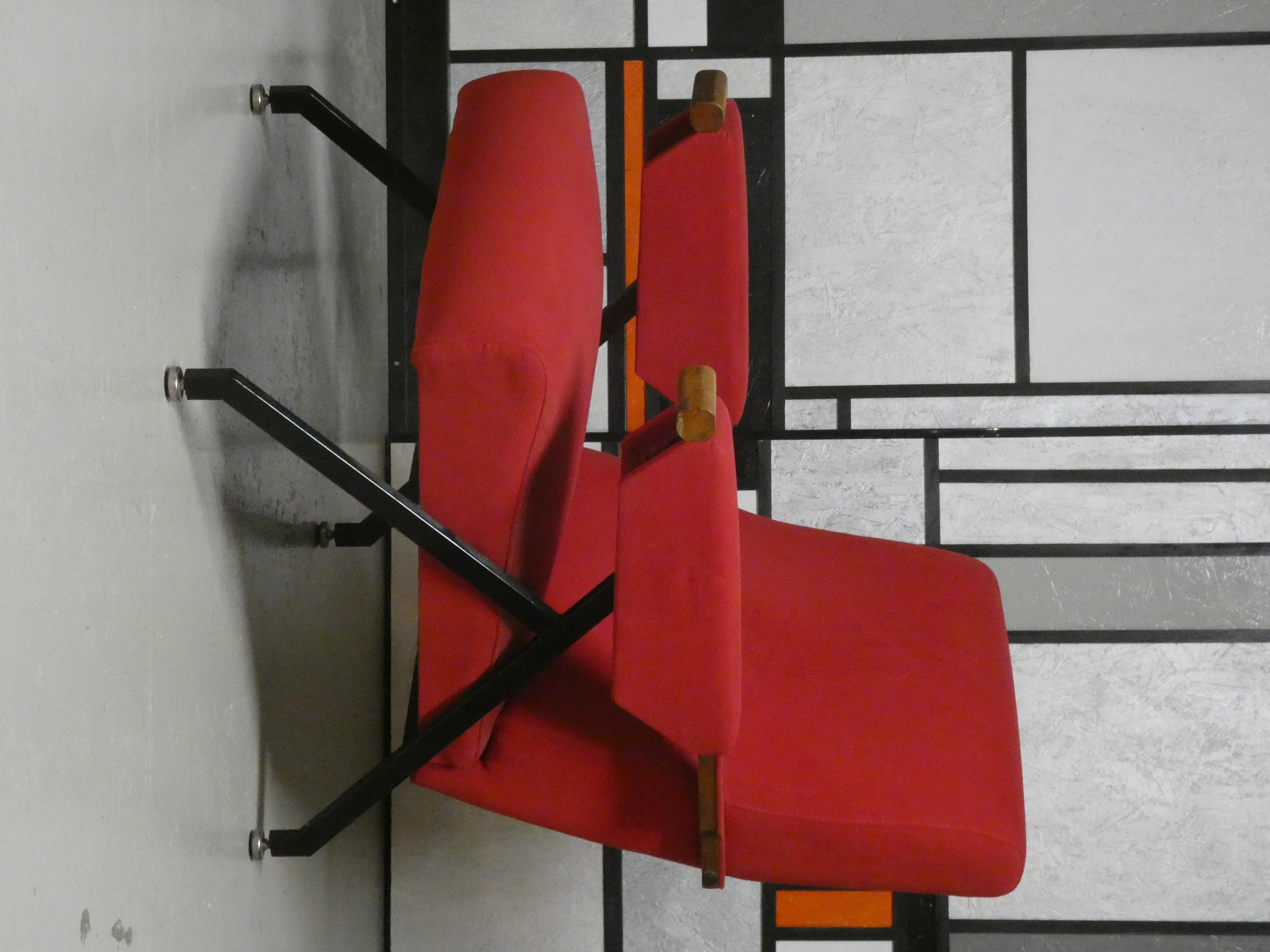 Italian Poltrone Reclinabili in Alcantara color Porpora, Italia anni '60 en vente