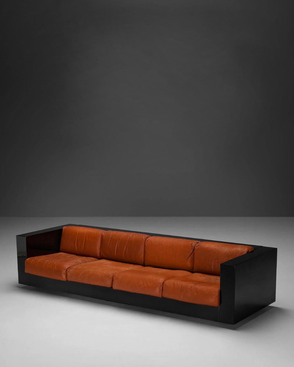 Sofá pequeño Poltronova SARATOGA de Massimo and Lella Vignelli en venta 1