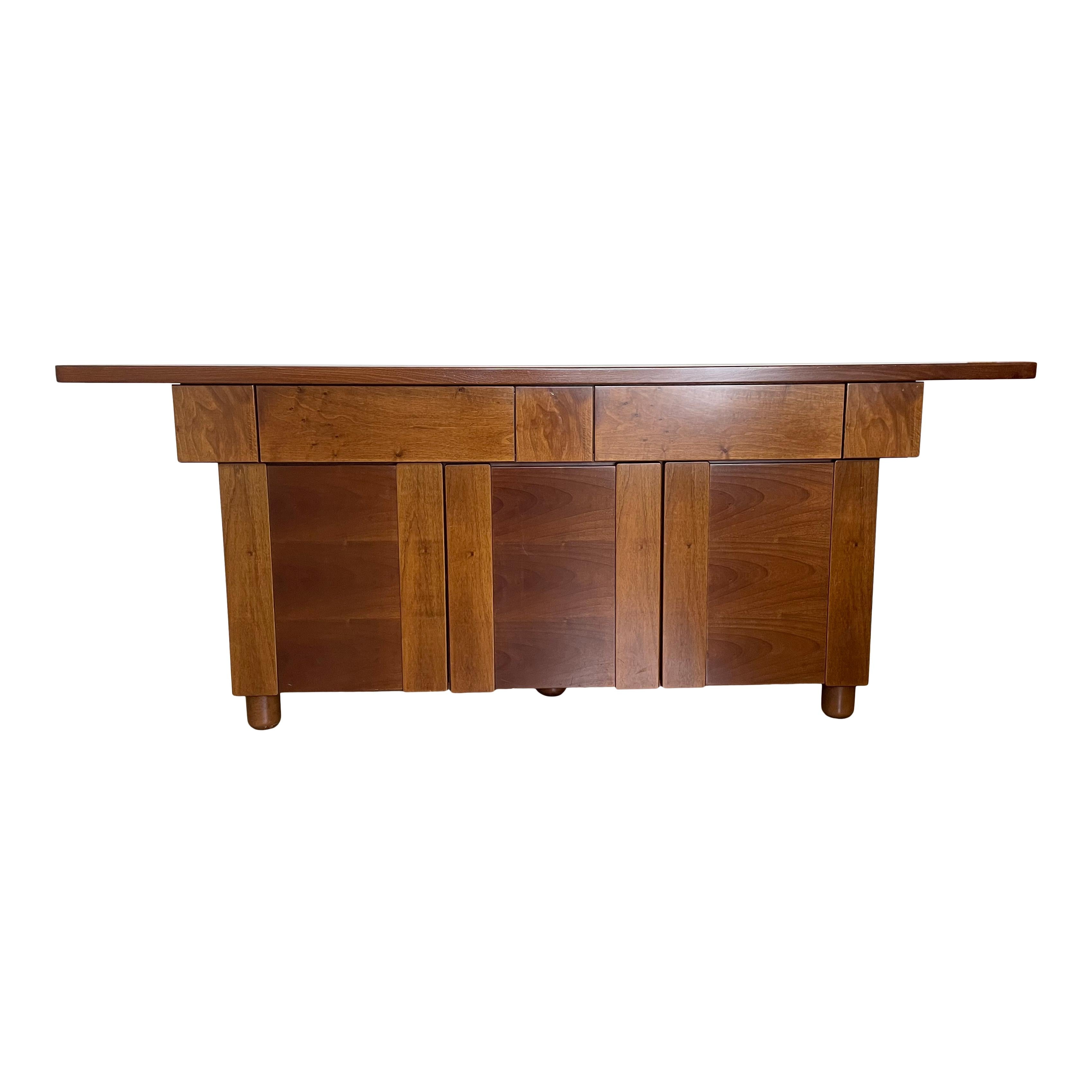 Sideboard made by Poltronova in 1970.
The technical office of the brand designed it in the style of the Torbecchia series by Giovanni Michelucci.
Made of walnut.

Excellent vintage condition.

Established in 1957 by Sergio Camilli, Poltronova