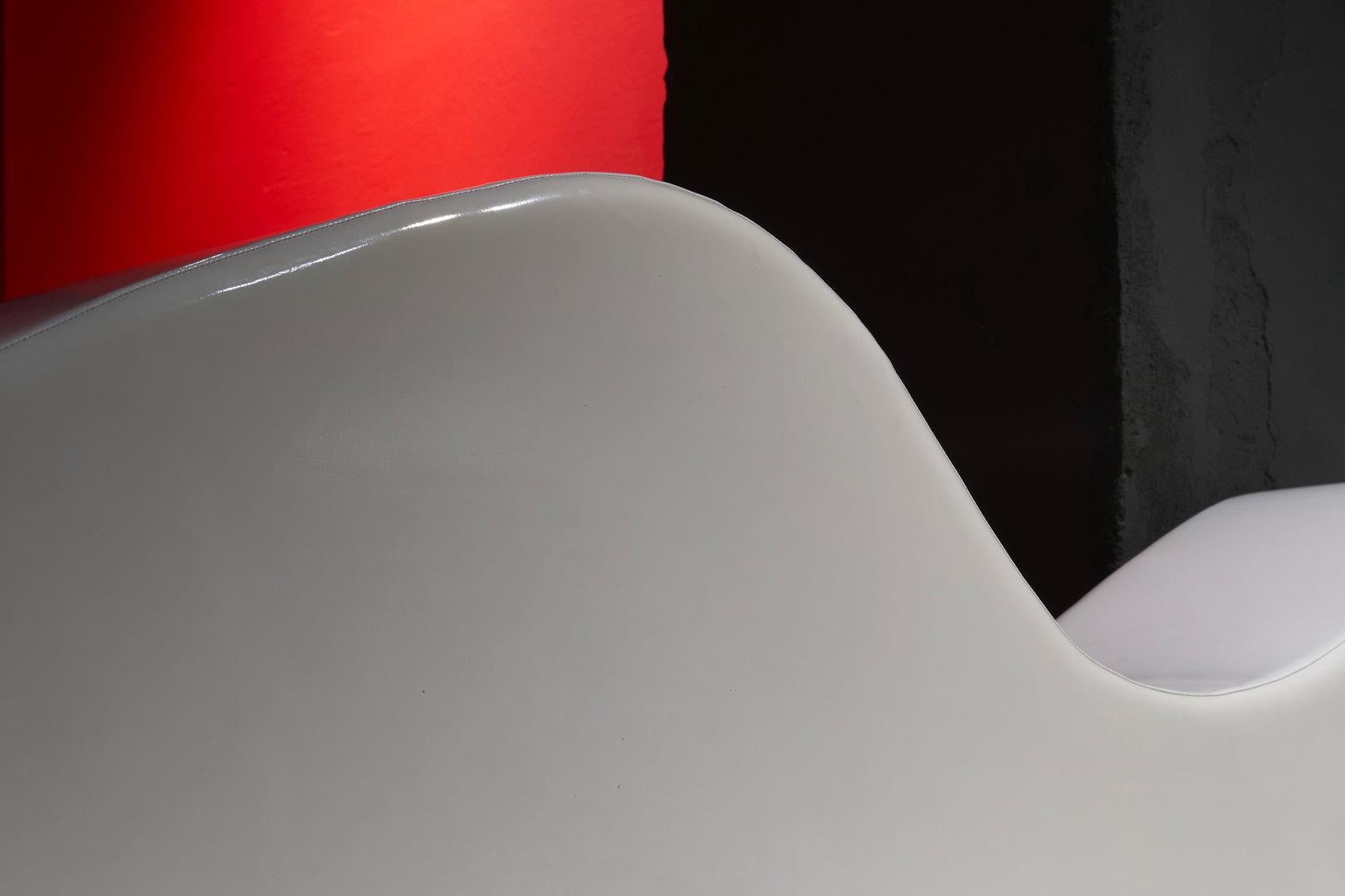 Poltronova SUPERONDA Dynamic Sofa in Nero di Archizoom Associati In condizioni Nuovo in vendita a Brooklyn, NY