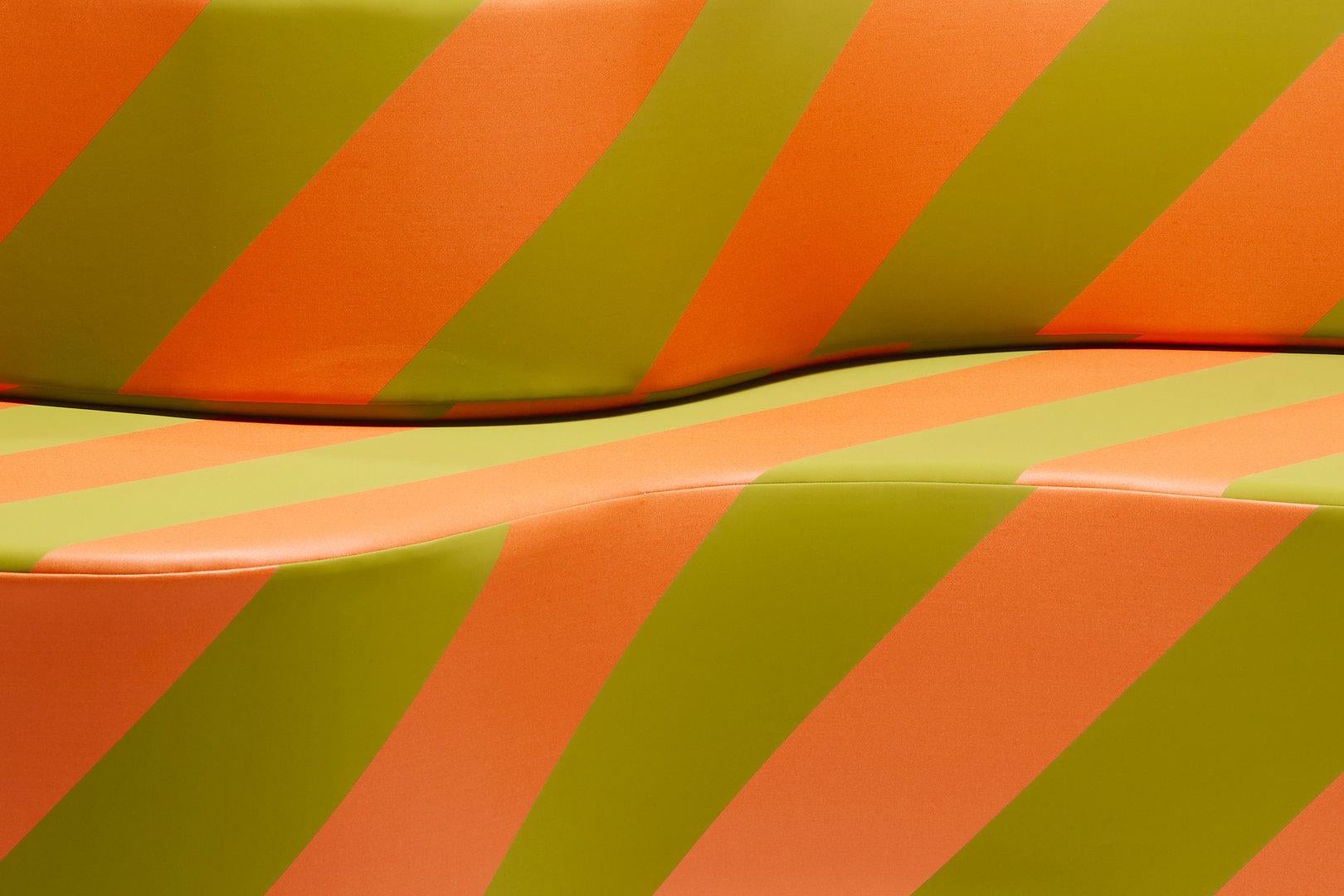 Poltronova SUPERONDA STRIPES Dynamisches Sofa von Archizoom Associati (Italienisch) im Angebot