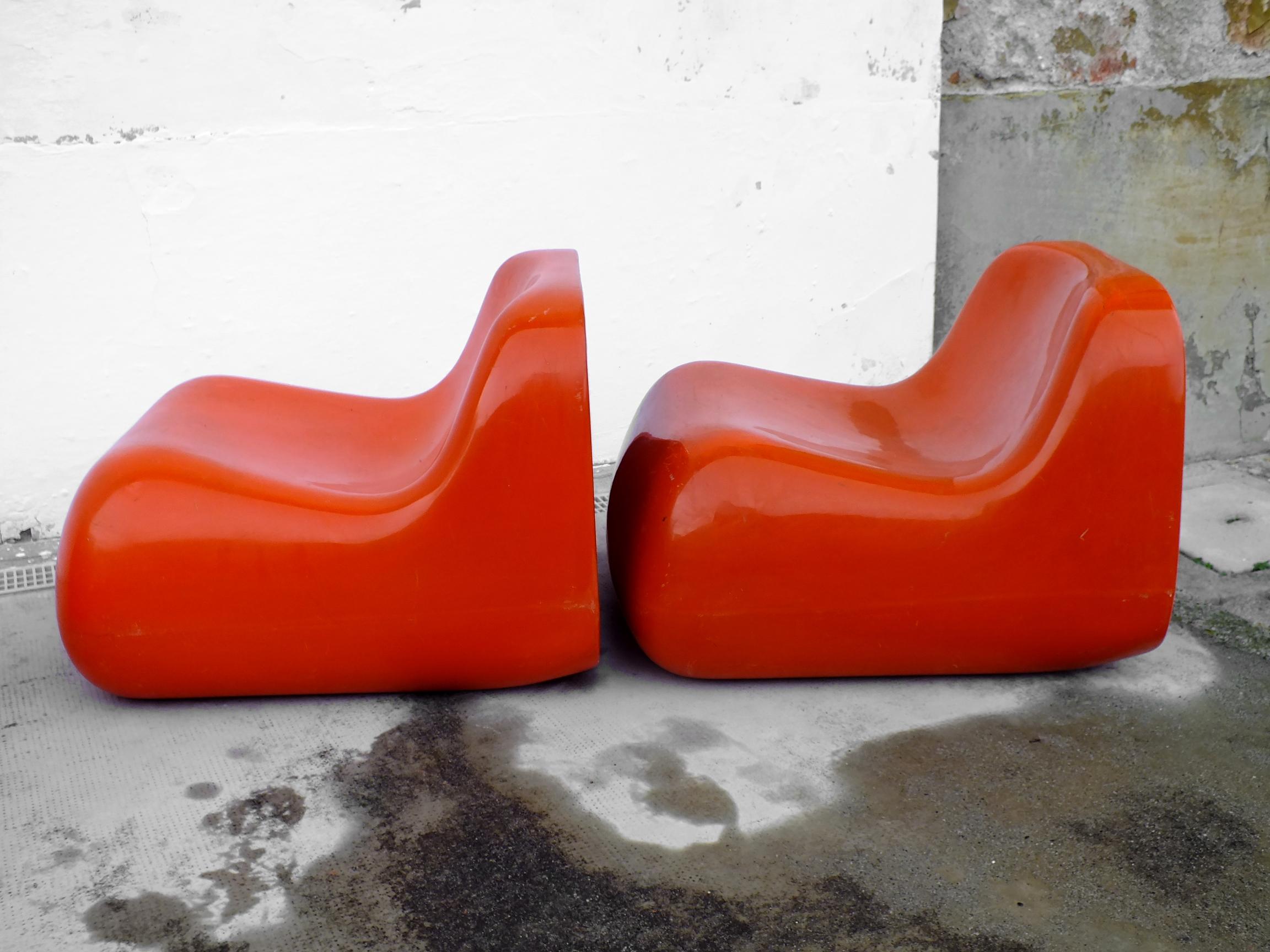 Saporiti Italy year ’68 design Alberto Rosselli two (2)armchair jumbo fiberglass For Sale 5