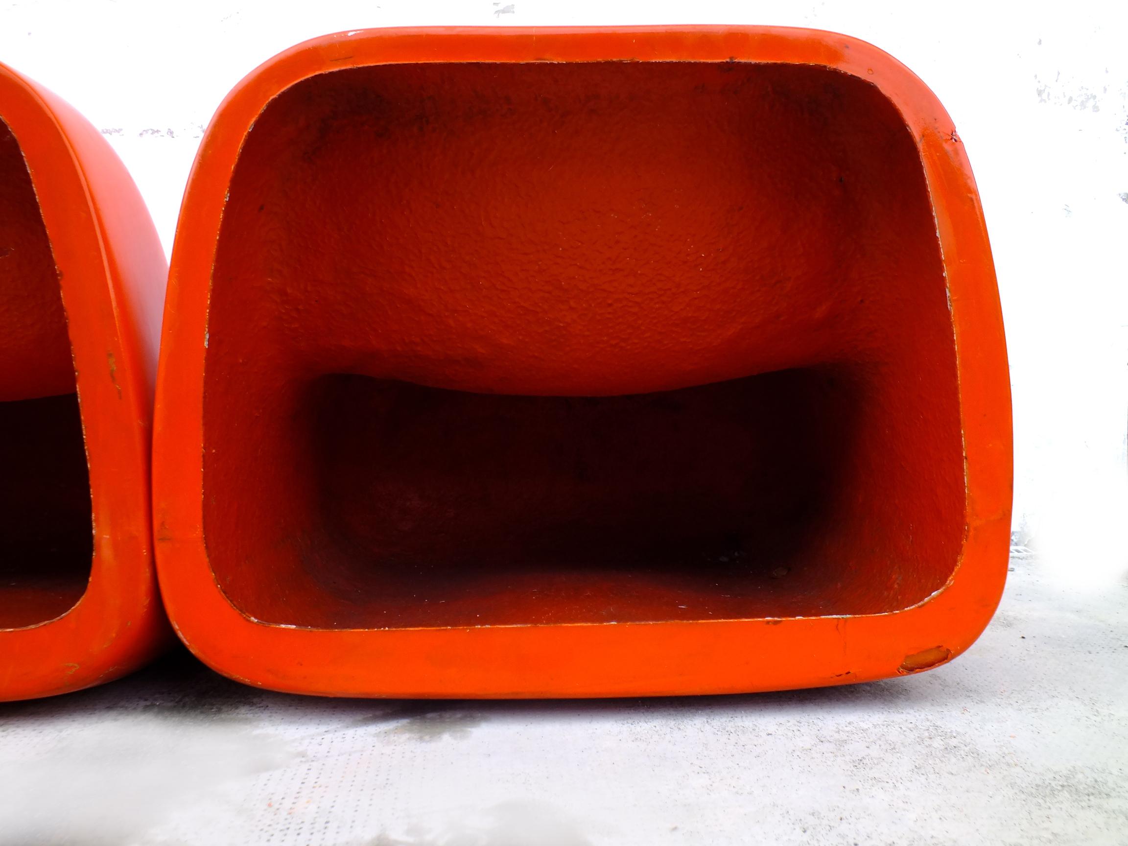 Saporiti Italy year ’68 design Alberto Rosselli two (2)armchair jumbo fiberglass For Sale 12