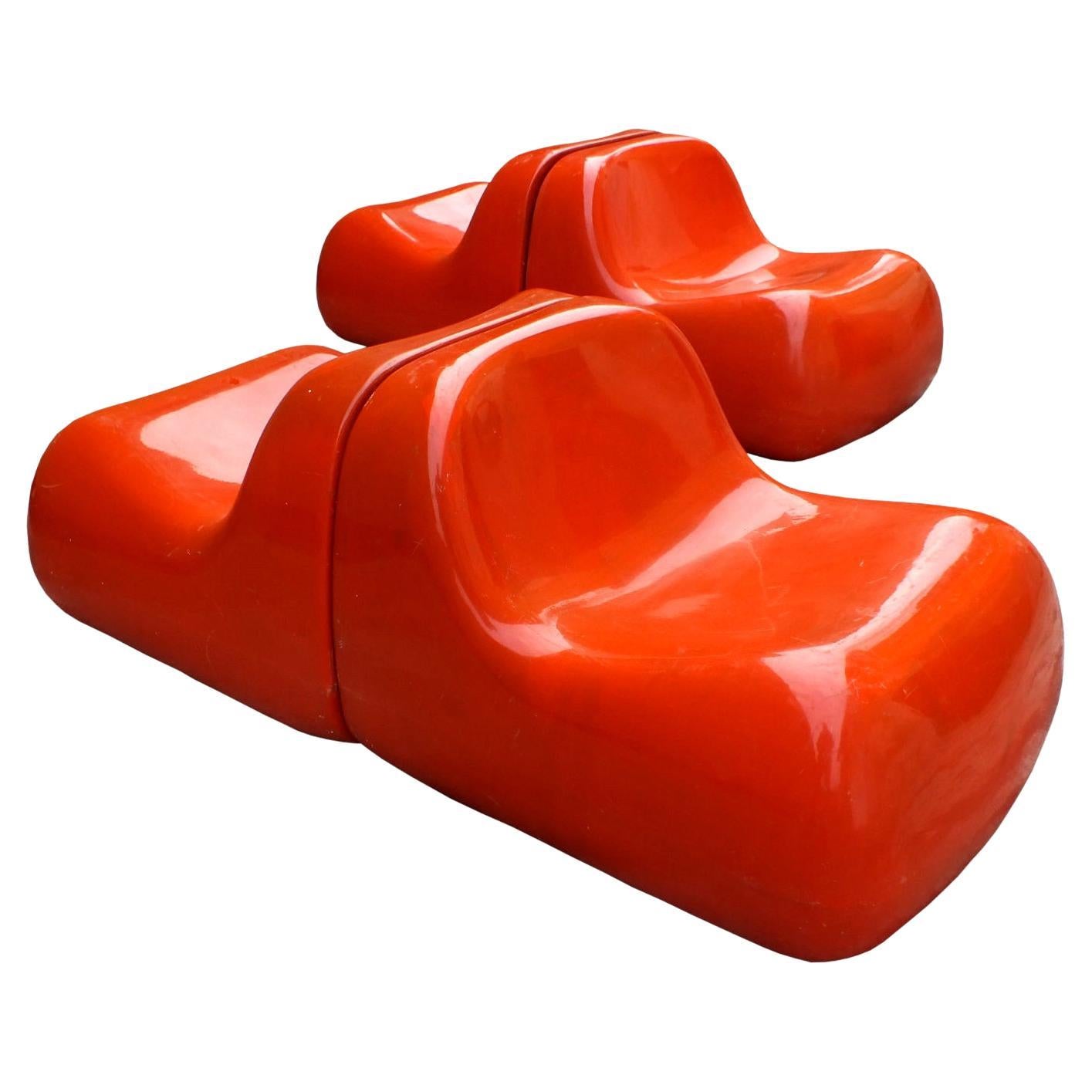 Saporiti Italie année 68 design Alberto Rosselli deux (2)fauteuils jumbo fibre de verre