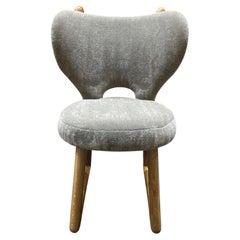 Polus 002 Chair in Ecorce Gray by Pierre Augustin Rose