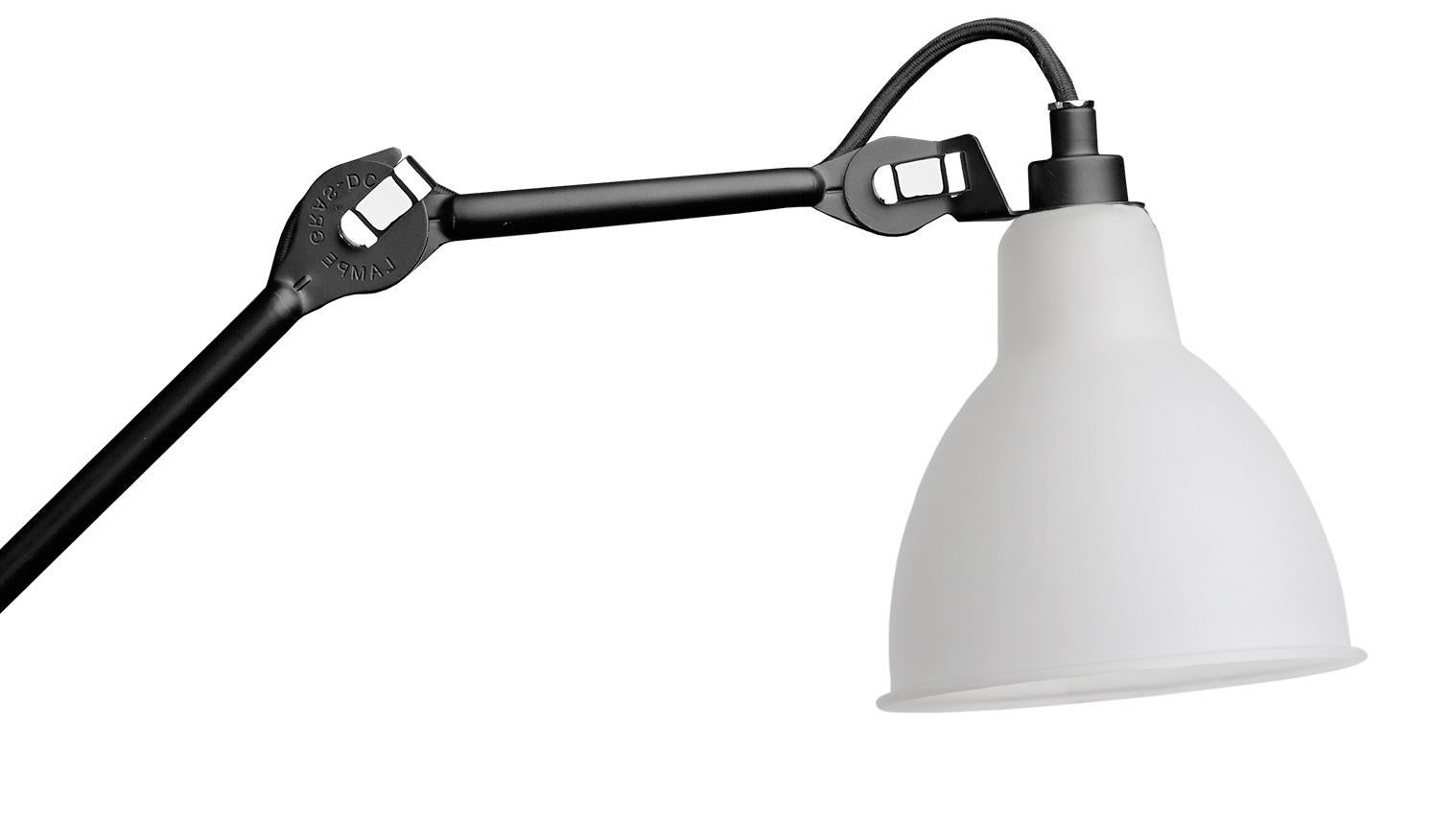 Lámpara de pared Lampe Gras N° 304 L40 de policarbonato de Bernard-Albin Gras Francés en venta