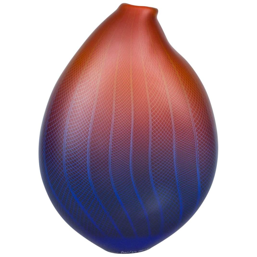 Polychromatic Interleave 005, a unique glass vessel in red & blue by Liam Reeves