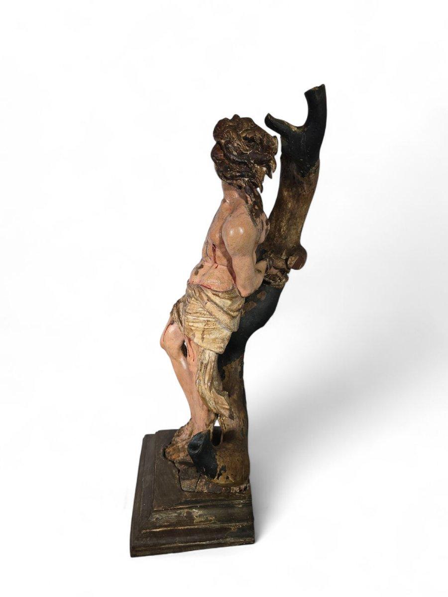 Polychrome carved wooden sculpture of Saint Sebastian, late 16th century. JUAN D en vente 3