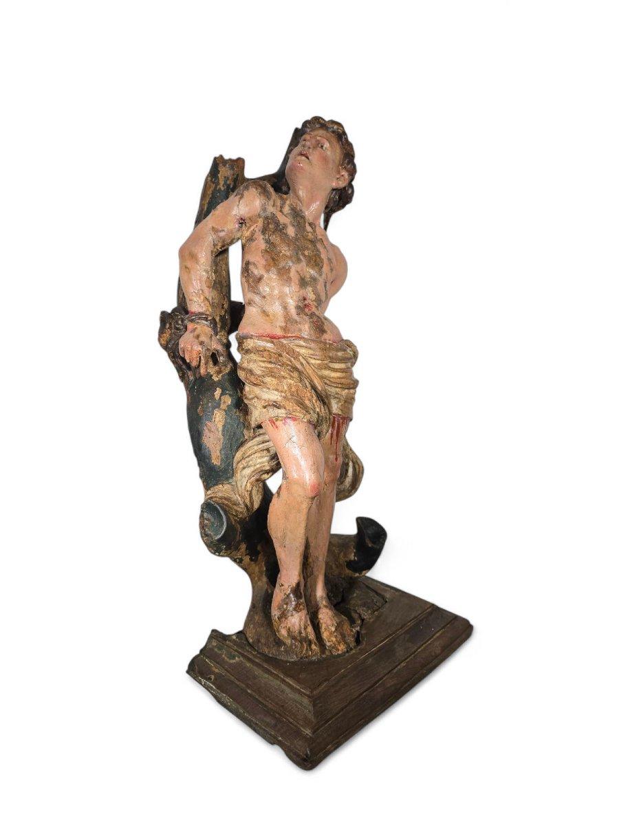 Renaissance Polychrome carved wooden sculpture of Saint Sebastian, late 16th century. JUAN D en vente
