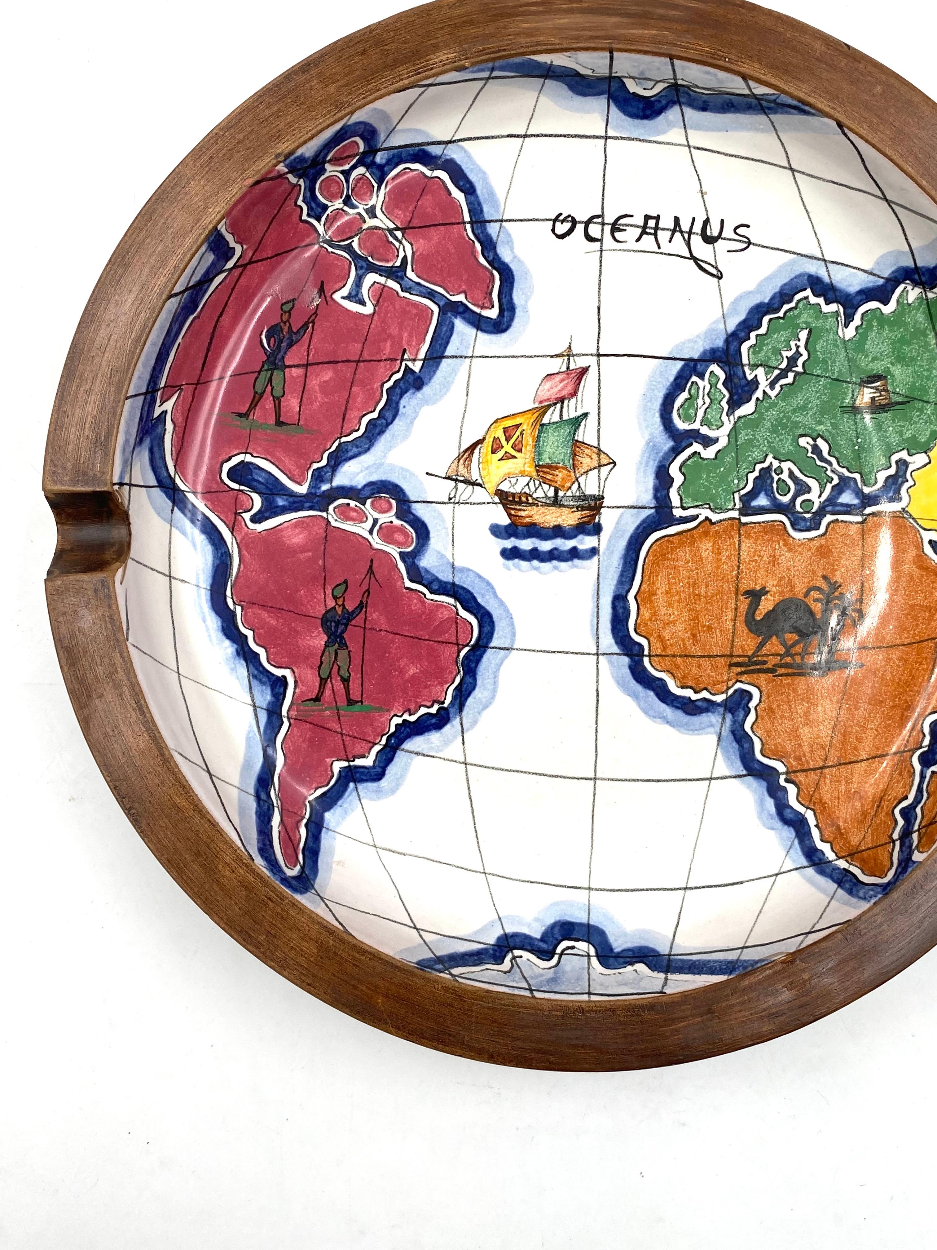 Polychrome Ceramic World Map Catchall / Ashtray, Zaccagnini, Italy, 1940s For Sale 7