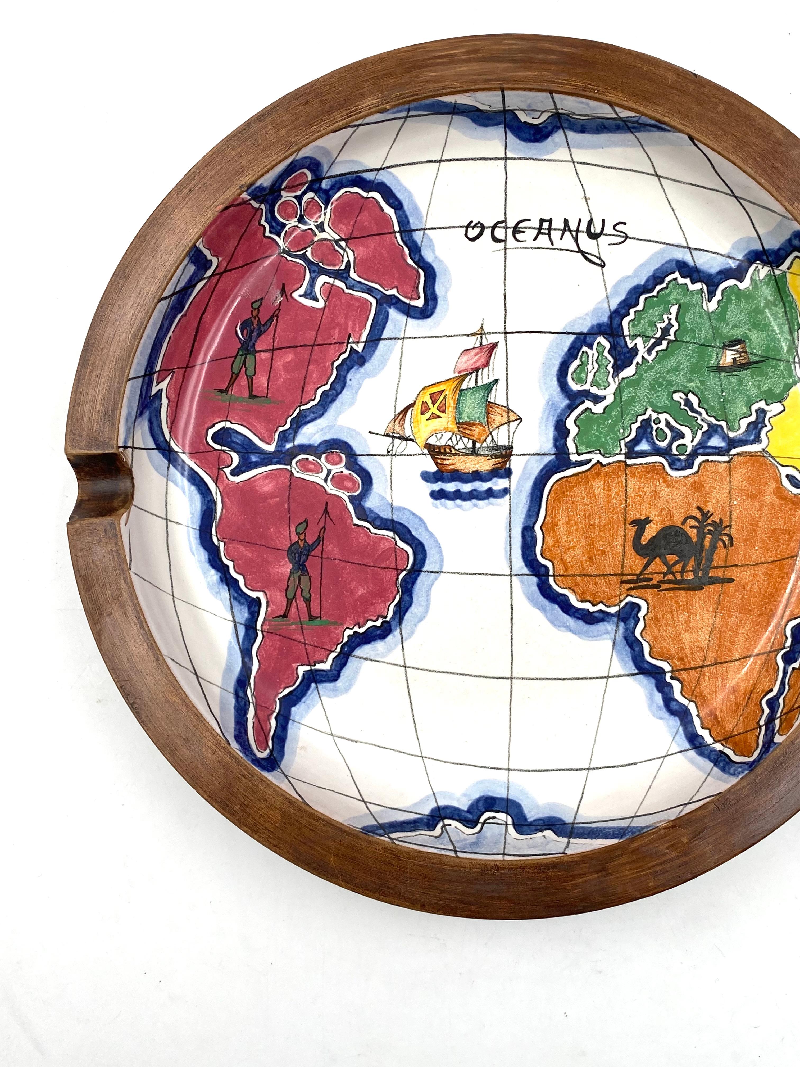 Polychrome Ceramic World Map Catchall / Ashtray, Zaccagnini, Italy, 1940s For Sale 8