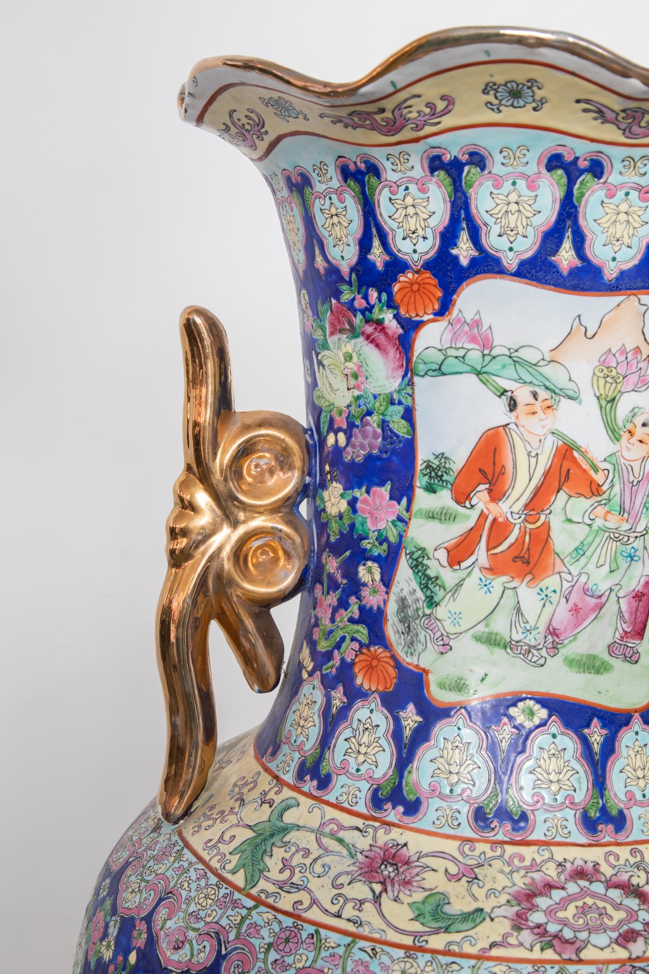 oriental vase large