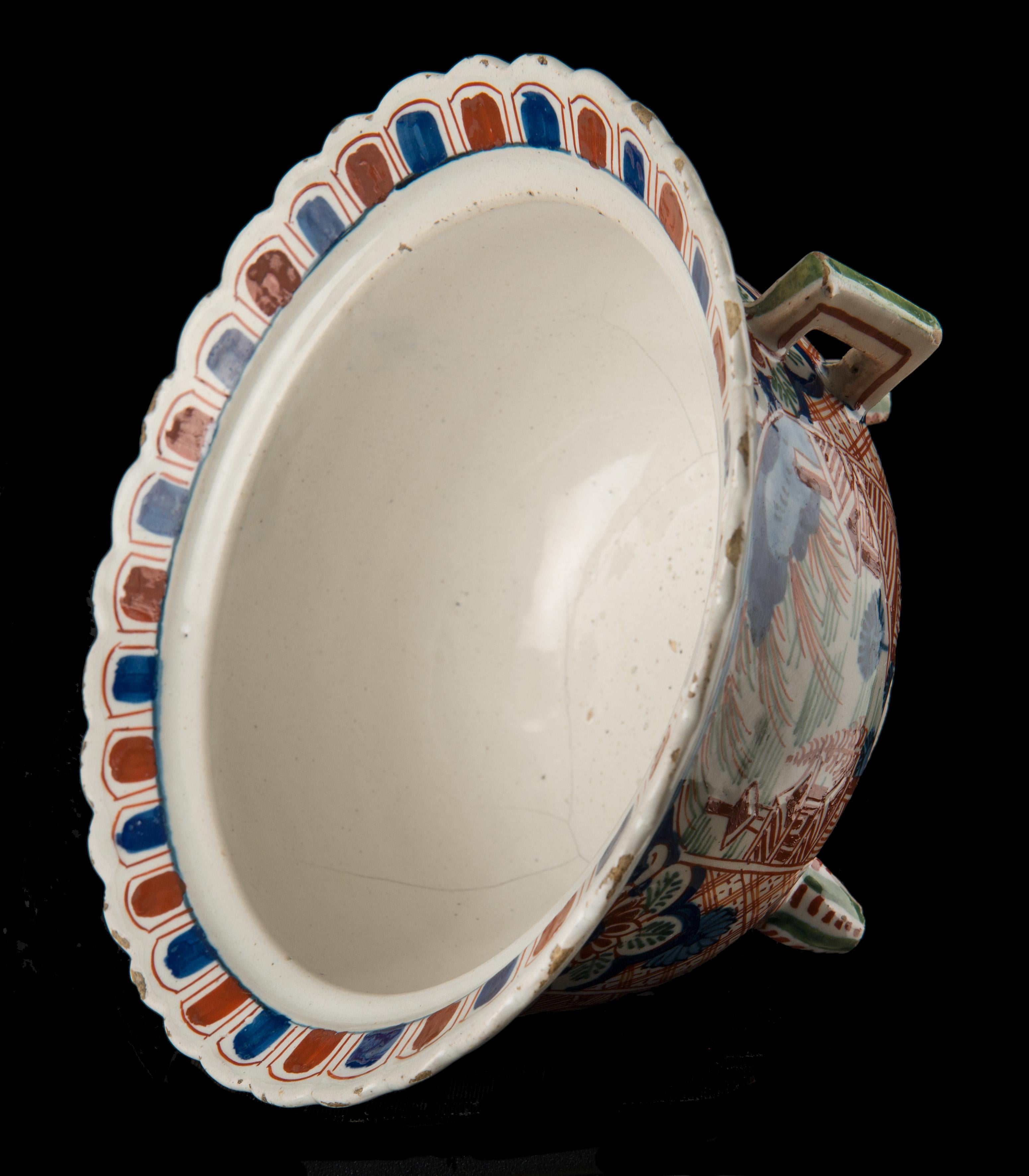 Faience Polychrome Chinoiserie Bowl, Delft, 1710-1730 For Sale