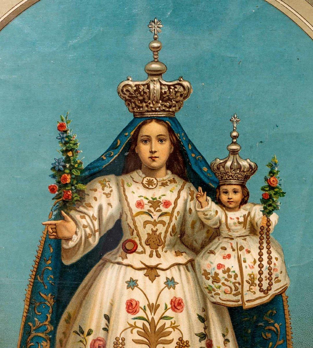 Paper Polychrome Chromolithography - Virgin Of The Rosary - Period: Early 20th Century For Sale