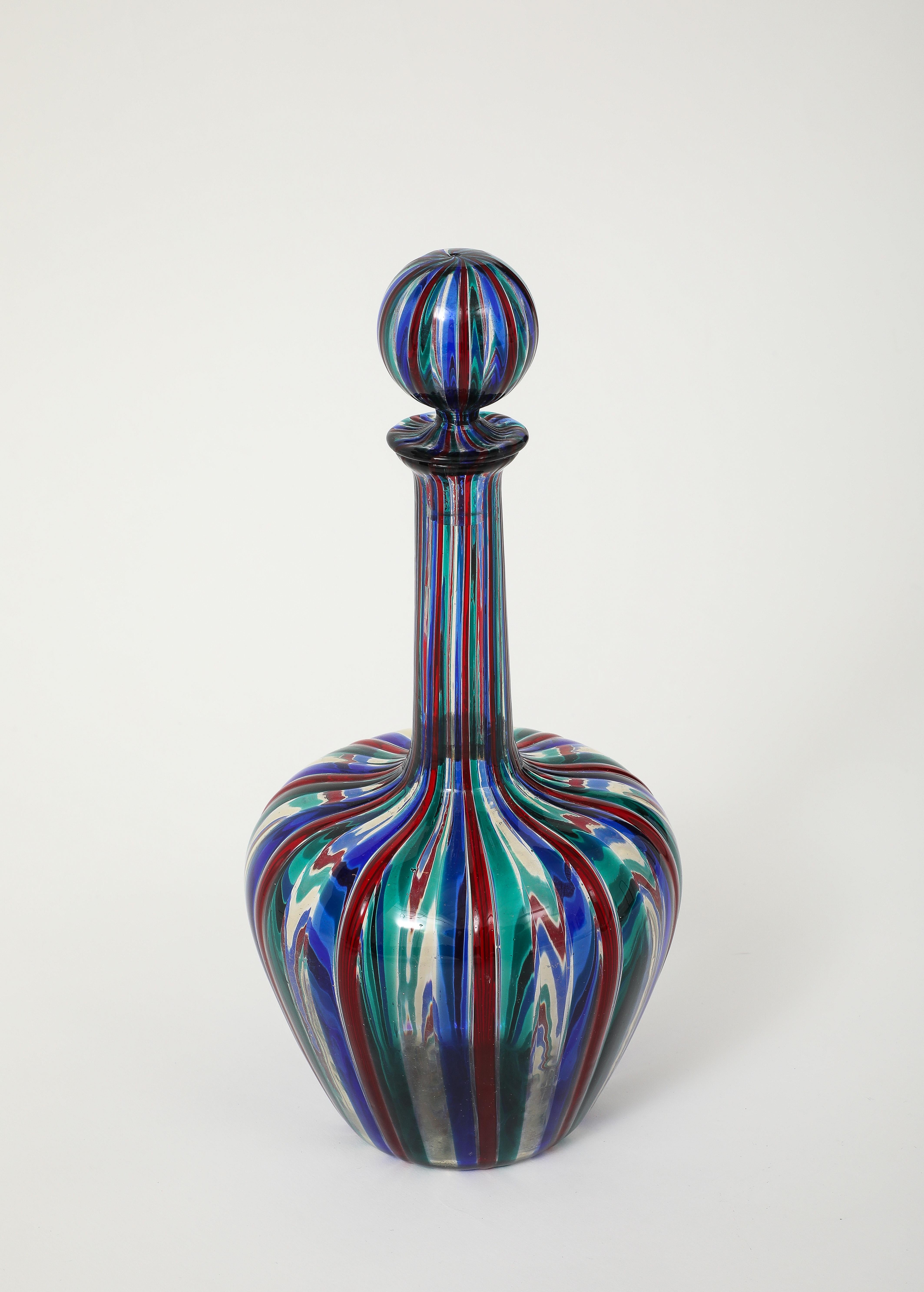 Boîte en verre polychrome attribuée à Gio Ponti pour Venini en vente 3