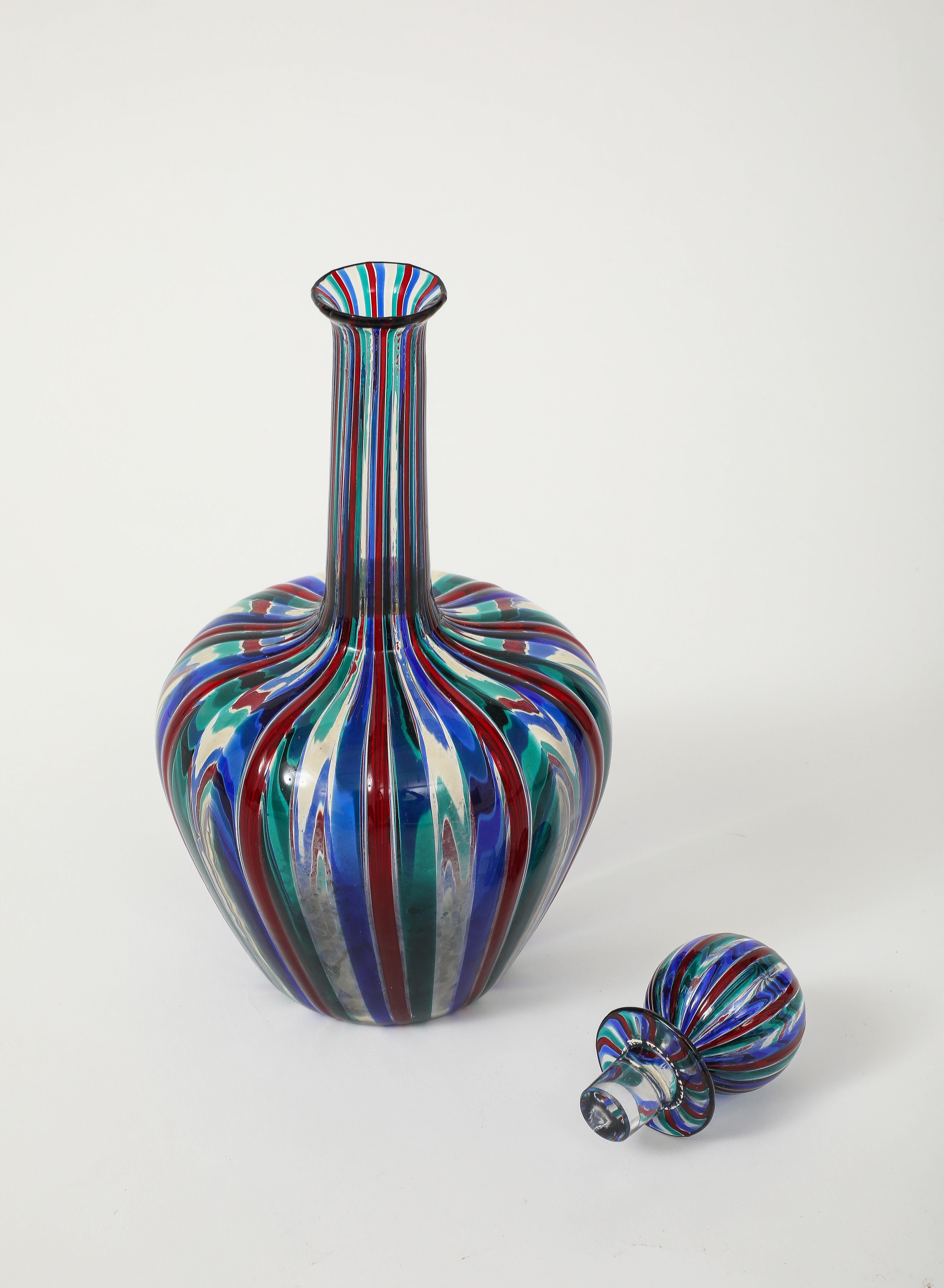 Verre Boîte en verre polychrome attribuée à Gio Ponti pour Venini en vente