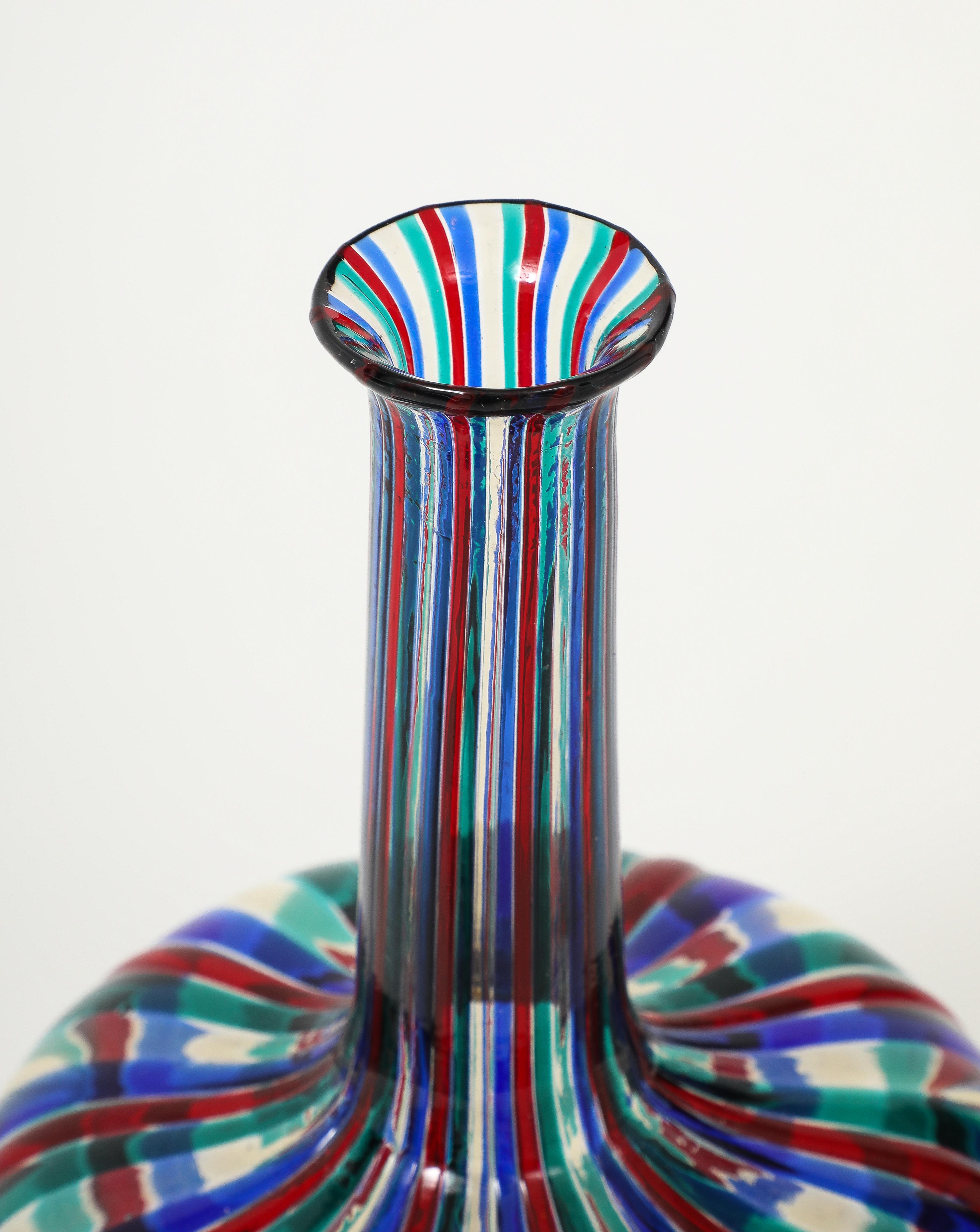 Boîte en verre polychrome attribuée à Gio Ponti pour Venini en vente 2