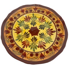Assiette décorative en céramique française polychrome peinte à la main