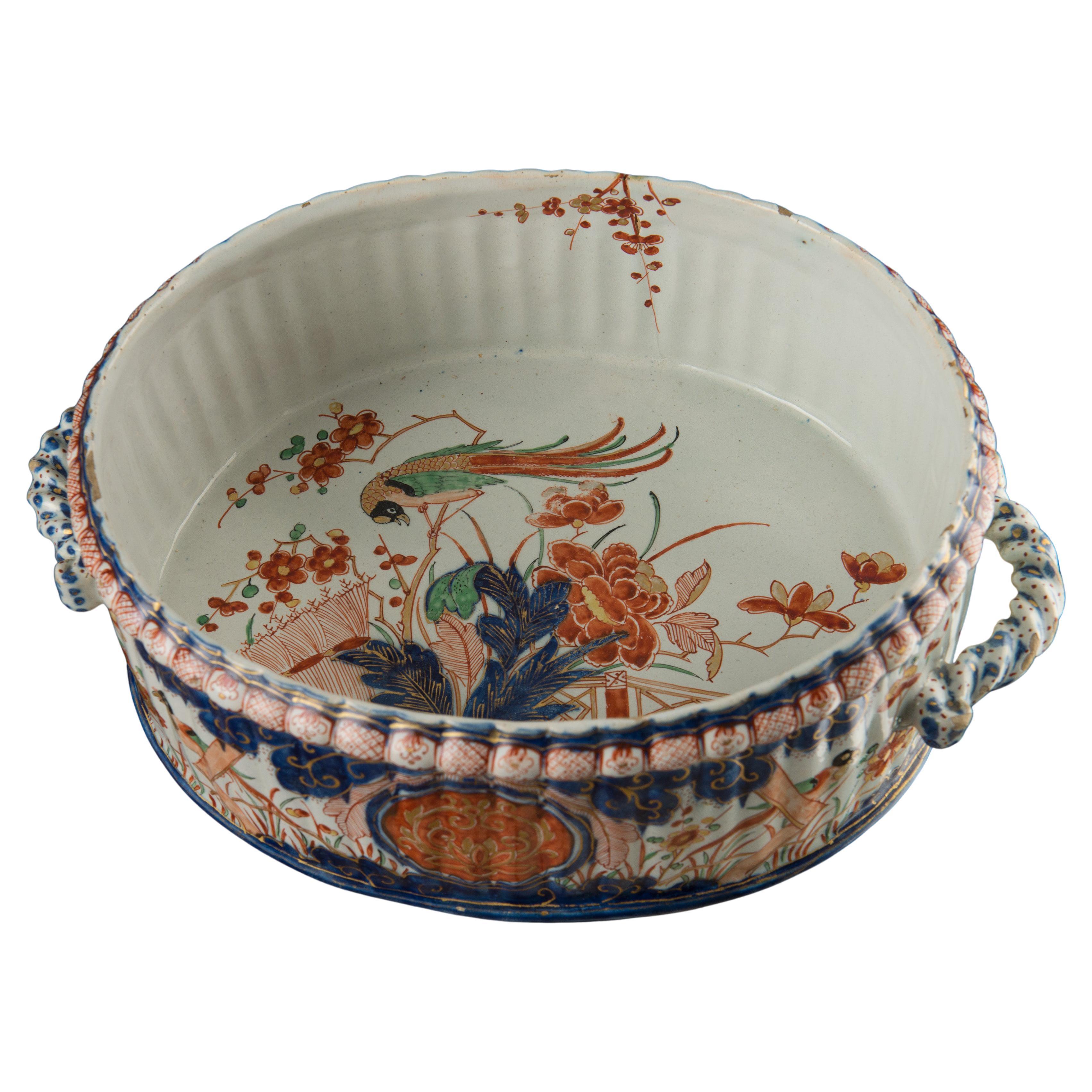 Polychrome Imari Cooler, Delft, 1713-1735, Mark: Ar for Adriaan Van Rijsselbergh For Sale