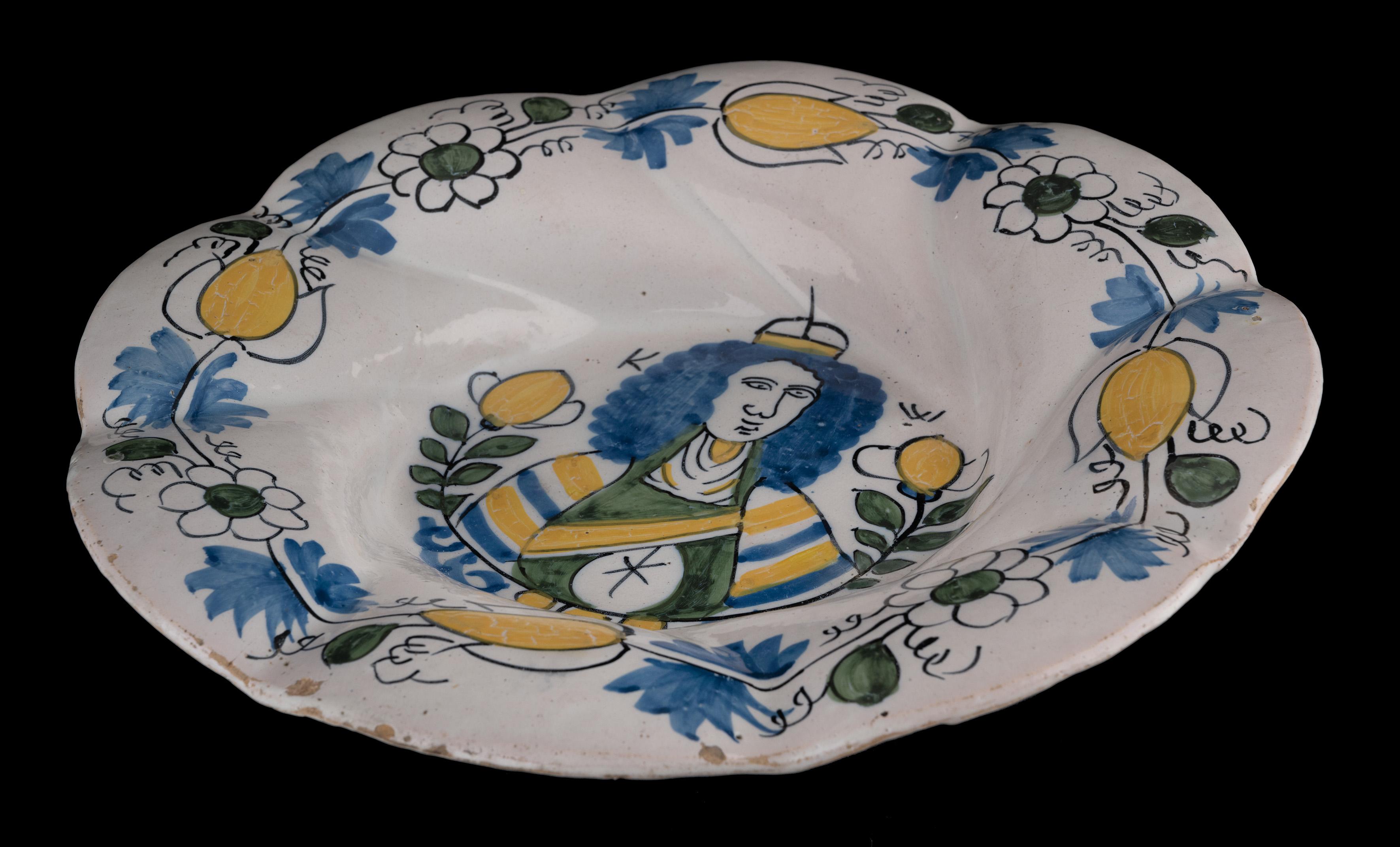 Dutch Polychrome lobed dish with King William III Delft, circa 1690 For Sale