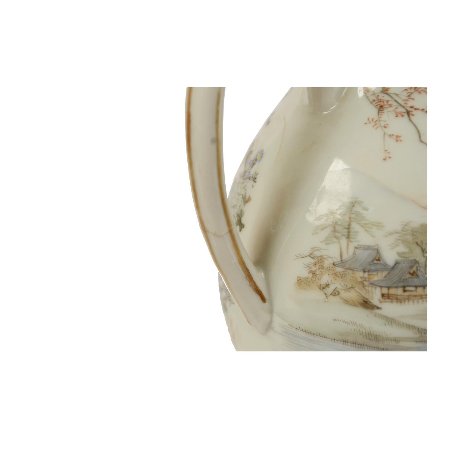 Porzellan-Teekanne, Milchkrug und Zuckerschale, Vögel und Blumen Japan, frühe 1900er Jahre im Angebot 12