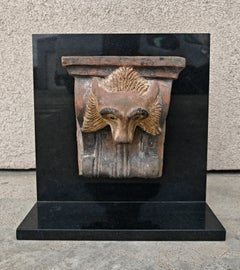 Campanile architettonico con testa canina in terracotta policroma, Austria, XVIII secolo