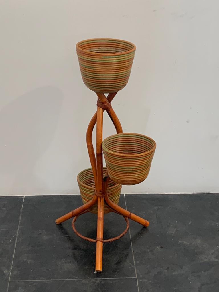 Porte-vase en osier polychrome et bambou Trépieds.
