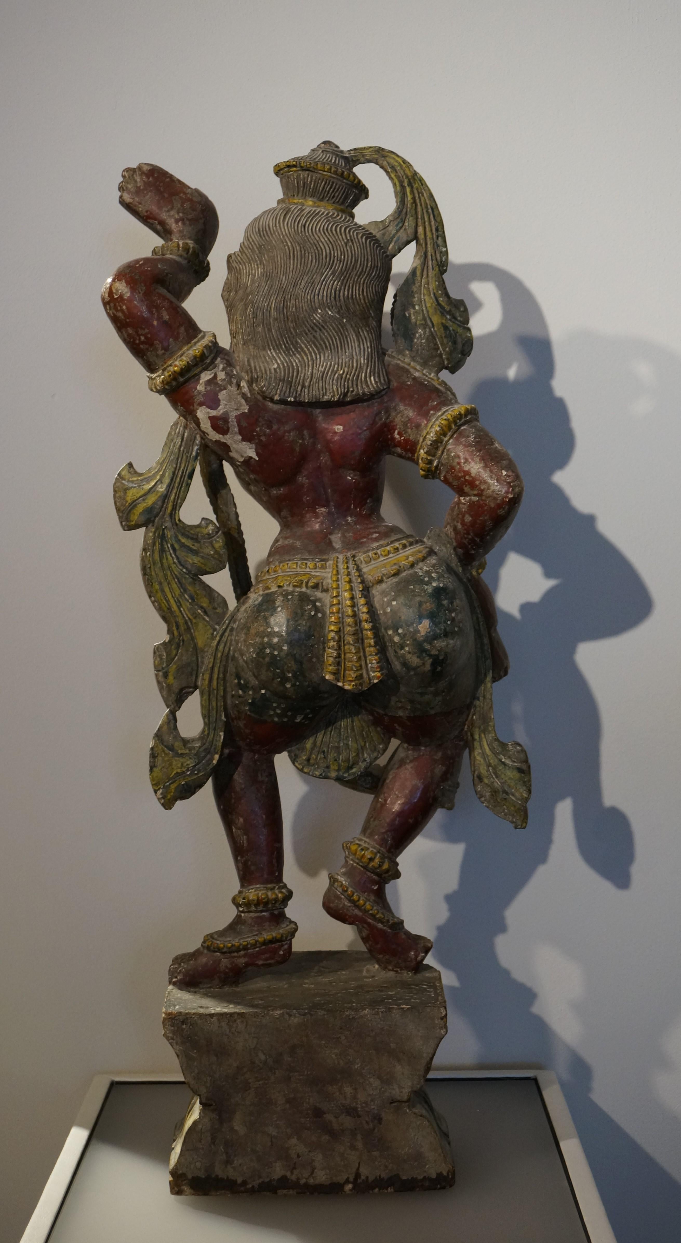 Polychrome wooden Hindu sculpture of a celestial dancer, India, 19th century. For Sale 2