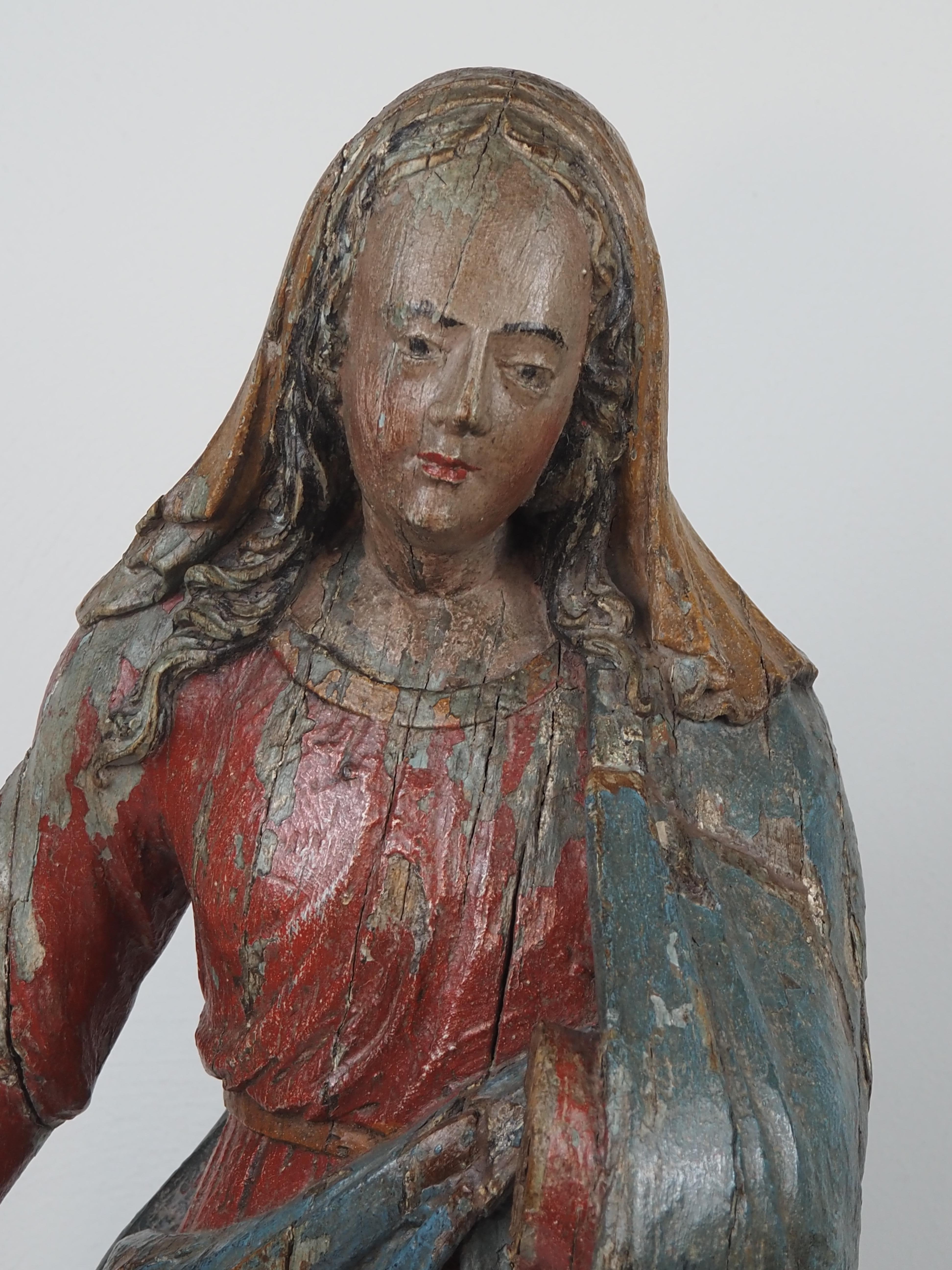 Quercia Polychromed Oak Figure of the Virgin, Kneeling, 17th century in vendita