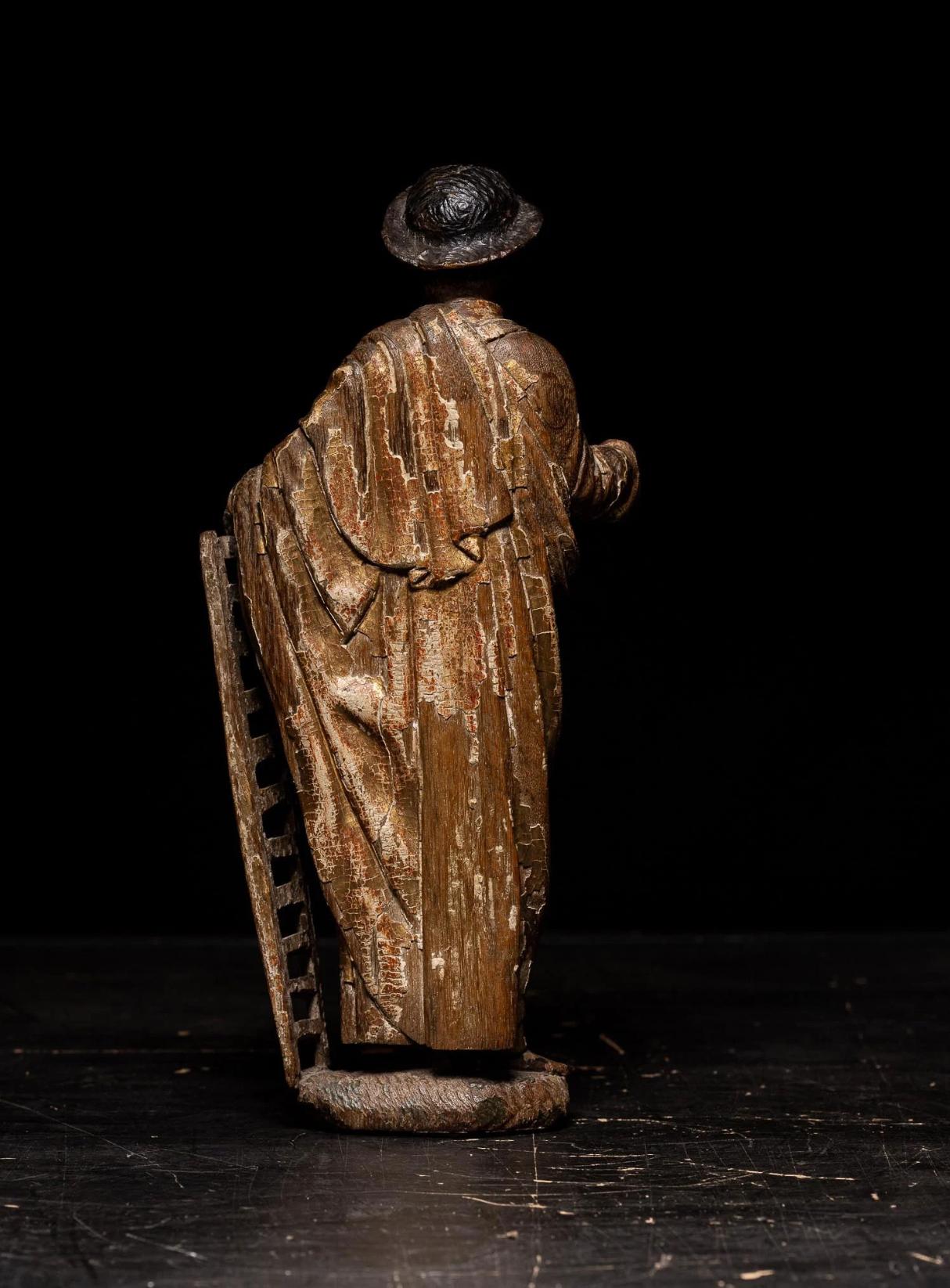 Polychromierte Statue der Sint Alexis aus Edessa. Flämische Schule, Belgien im Zustand „Gut“ im Angebot in Leuven , BE