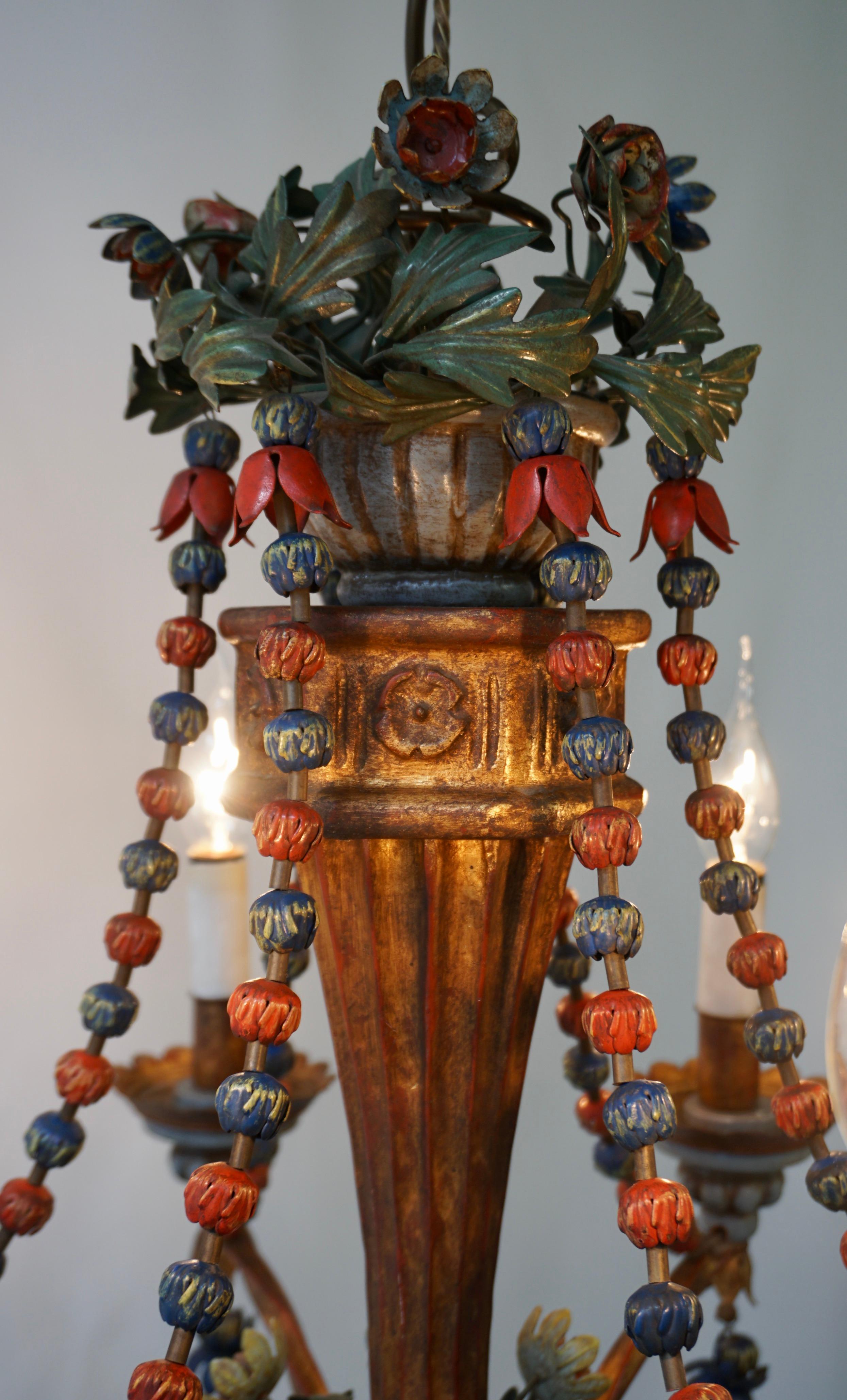 Polychromed Wood, Iron and Tole Italian Flower Chandelier For Sale 1