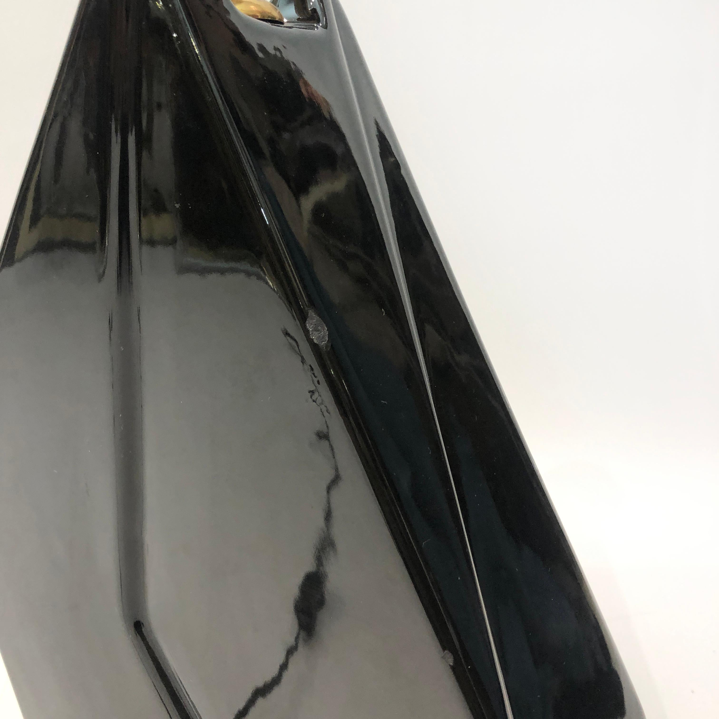 Polygonal Black Ceramic Iridescent Lamp 1980s Postmodern Vintage  For Sale 3