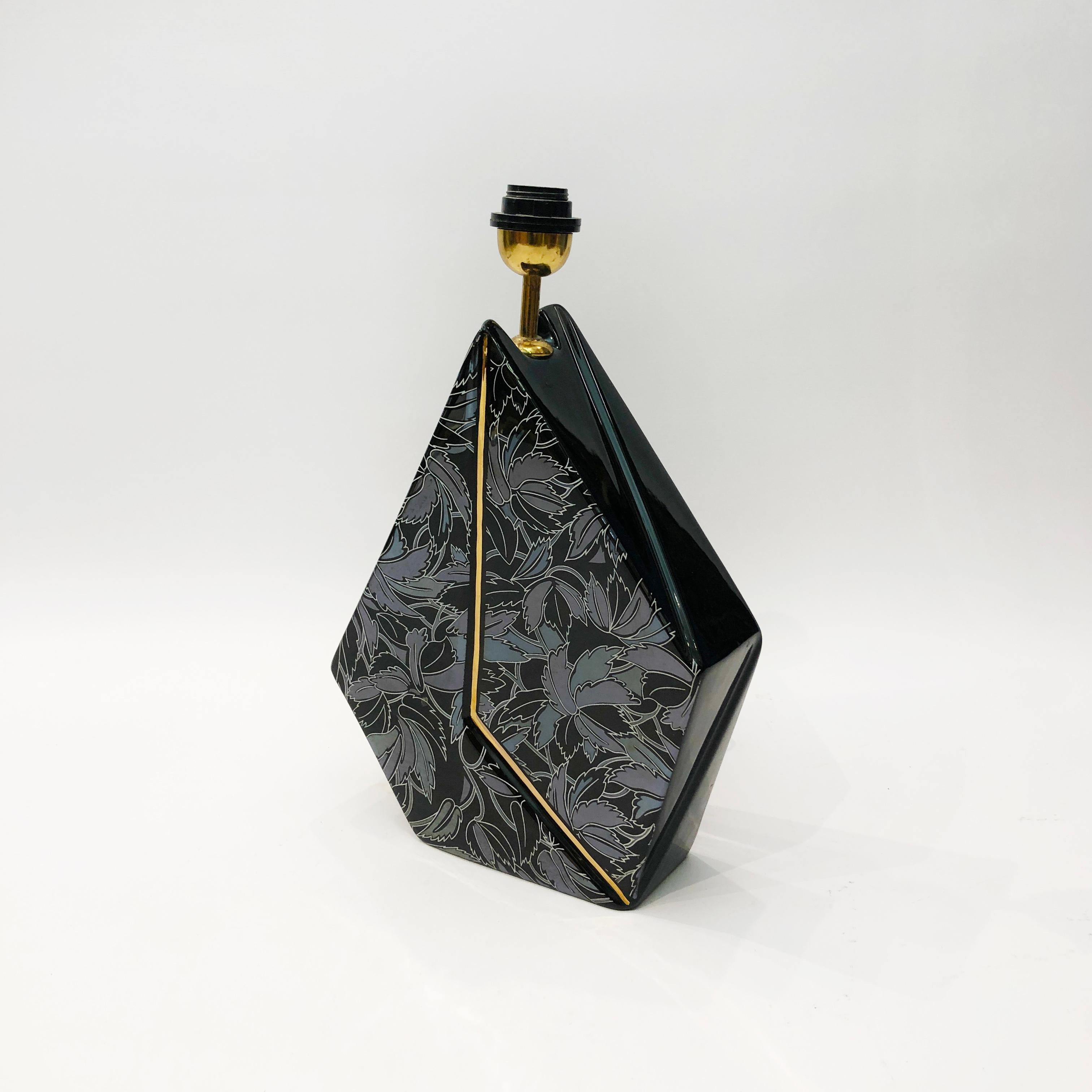 Late 20th Century Polygonal Black Ceramic Iridescent Lamp 1980s Postmodern Vintage  For Sale