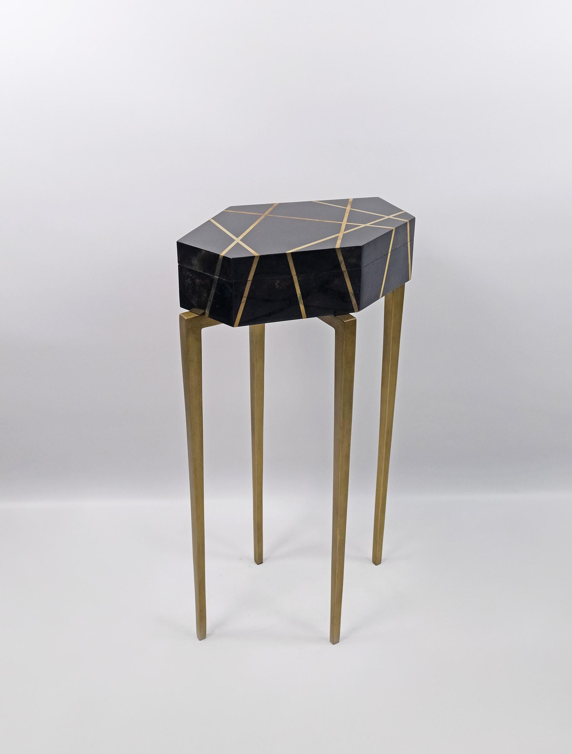 Polygonal pedestal box in Black Marquetry and Brass by Ginger Brown For Sale 1