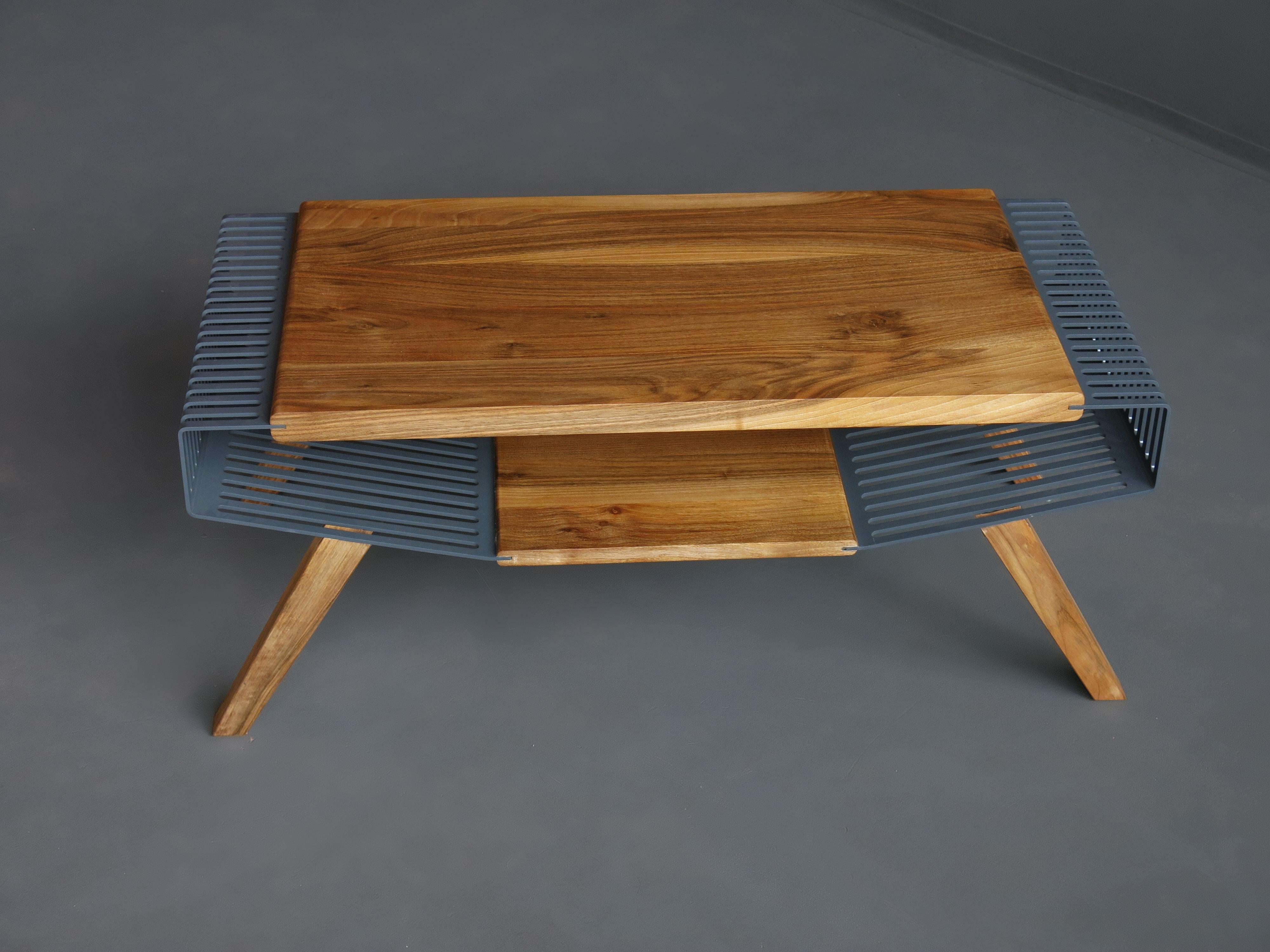 Polyline No2 Coffee Table For Sale 4