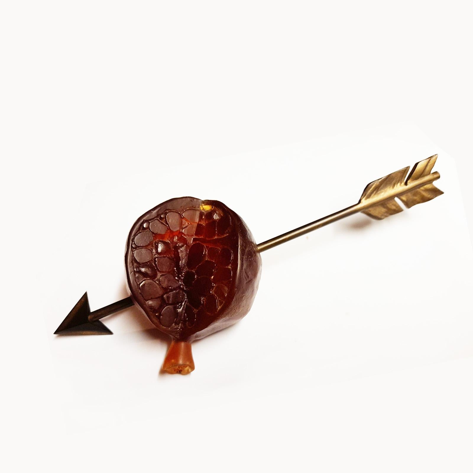 Pomegranate and Arrow Paperweight by Hilton McConnico for Daum, France, 1990s. In Excellent Condition In Lille, FR