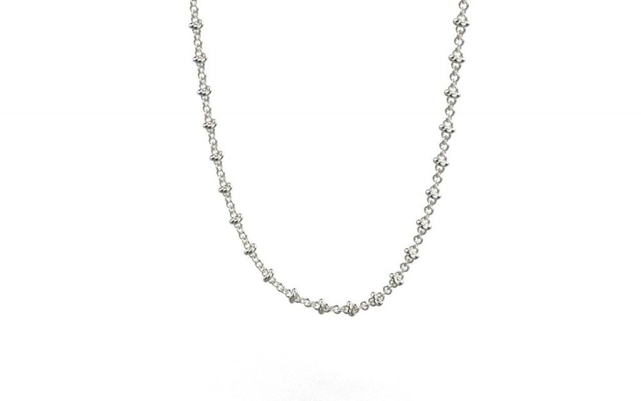 Pomegranate Fine Necklace, 18K White Gold In New Condition For Sale In Leigh-On-Sea, GB