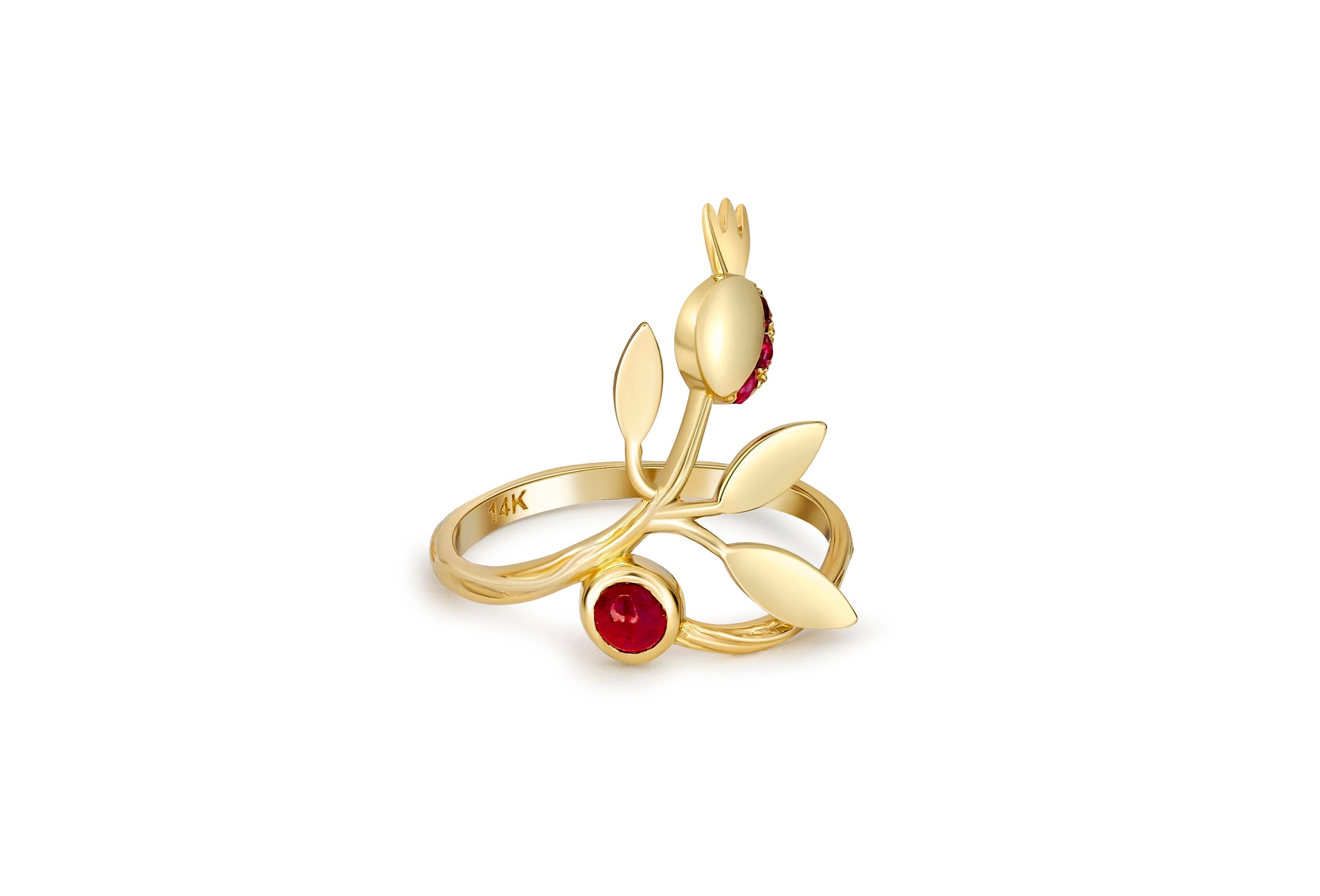 Modern Pomegranate ruby ring.  For Sale