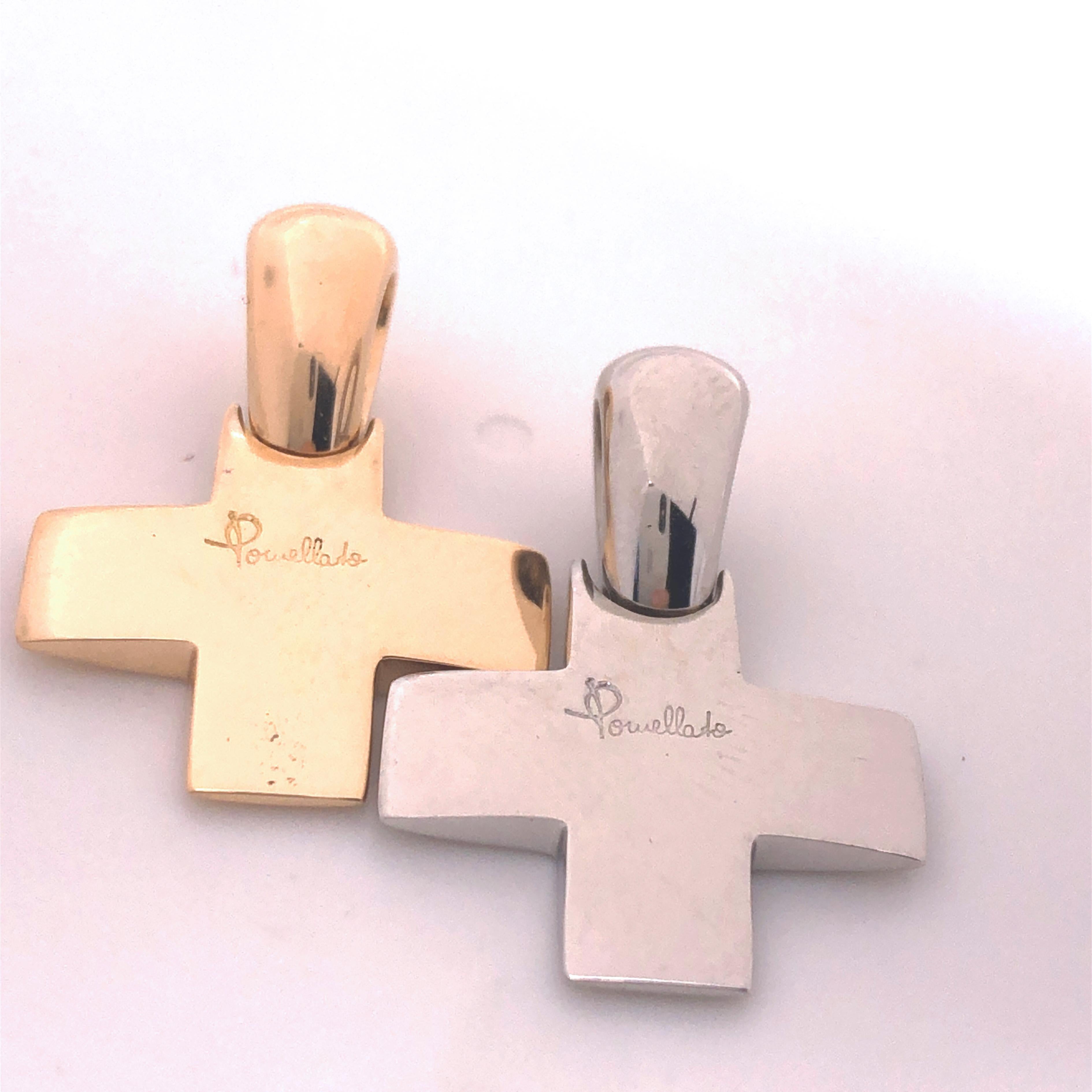 Pomellato Pendentif croix en or blanc 18 carats en vente 1