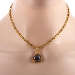 Pomellato 18 Karat Yellow Gold and Garnet Heart Shaped Pendant Chain Necklace