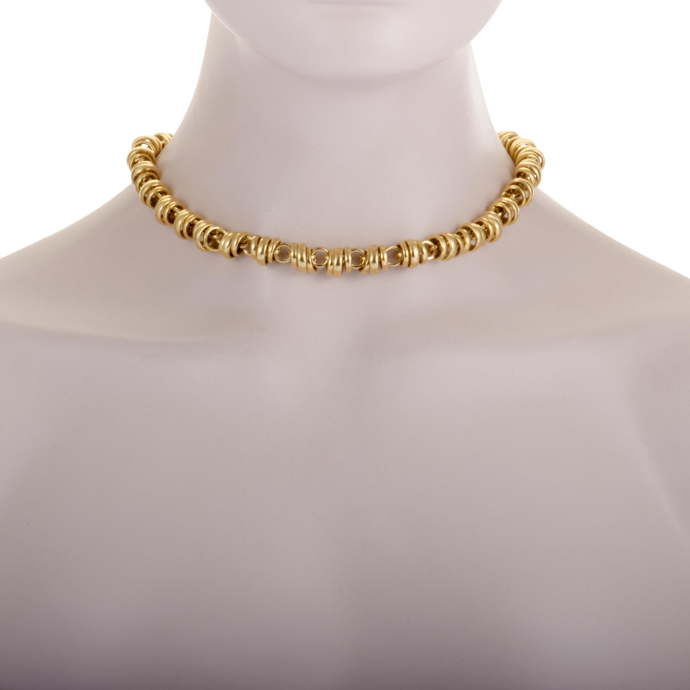The ever-luxurious 18K yellow gold is presented at its finest in this stunning necklace, compelling with its eye-catching color and alluring sheen. The necklace is wonderfully designed by Pomellato and weighs 136.6 grams.