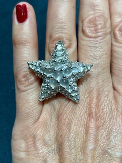Pomellato 18k gold and moonstone starfish ring