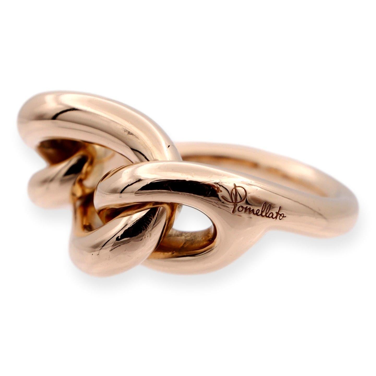 Pomellato ring from the Iconica Tango collection finely crafted in 18K rose gold with an interlocking moveable chain design.  Front measures 12mm wide and band measures 3mm wide. Made in Italy. Fully hallmarked with logo and metal content.

Ring