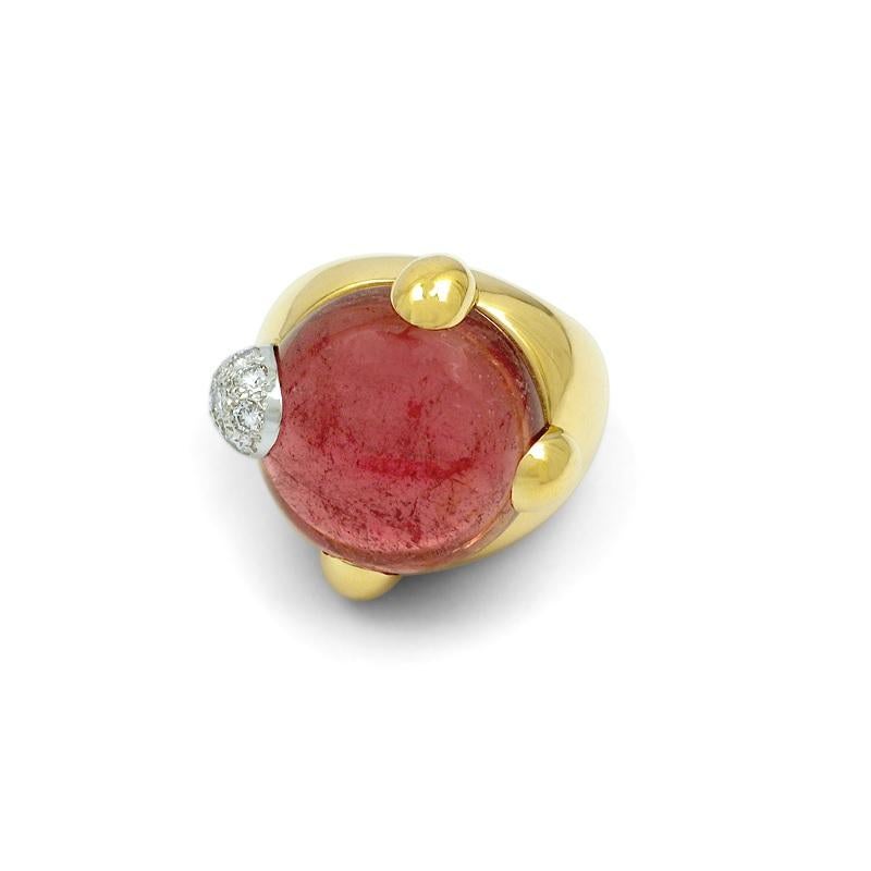 Modernist Pomellato 18k Yellow Gold Griffe Pink Tourmaline and Diamond Ring For Sale