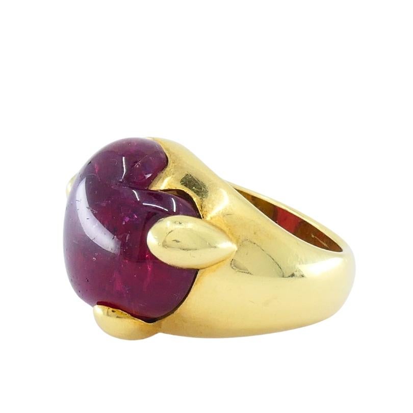 Pomellato Bague en or jaune 18 carats avec tourmaline en forme de coeur Pour femmes en vente