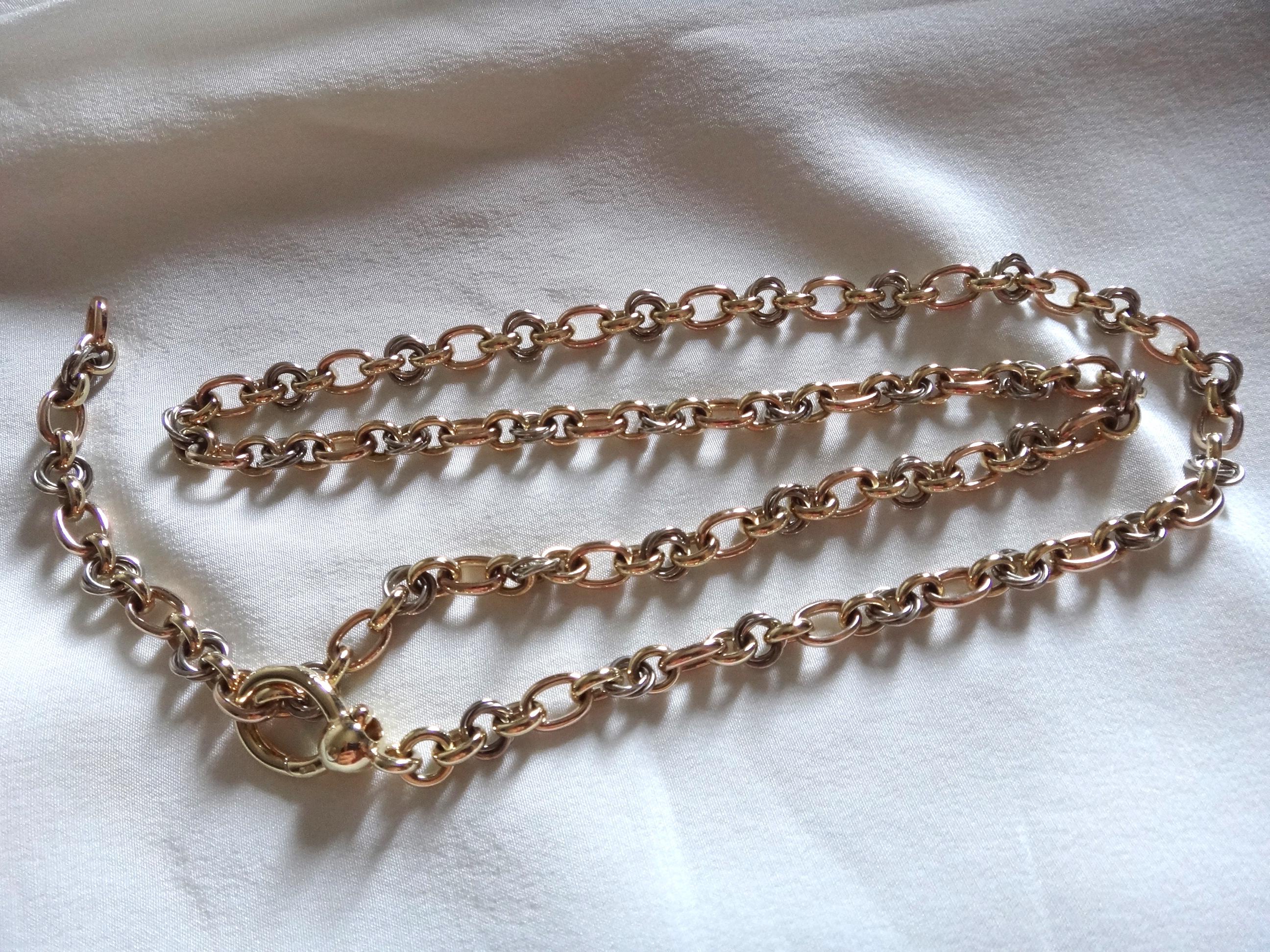 Pomellato 18 Karat Tri-Color Gold Gliederhalskette im Angebot 4