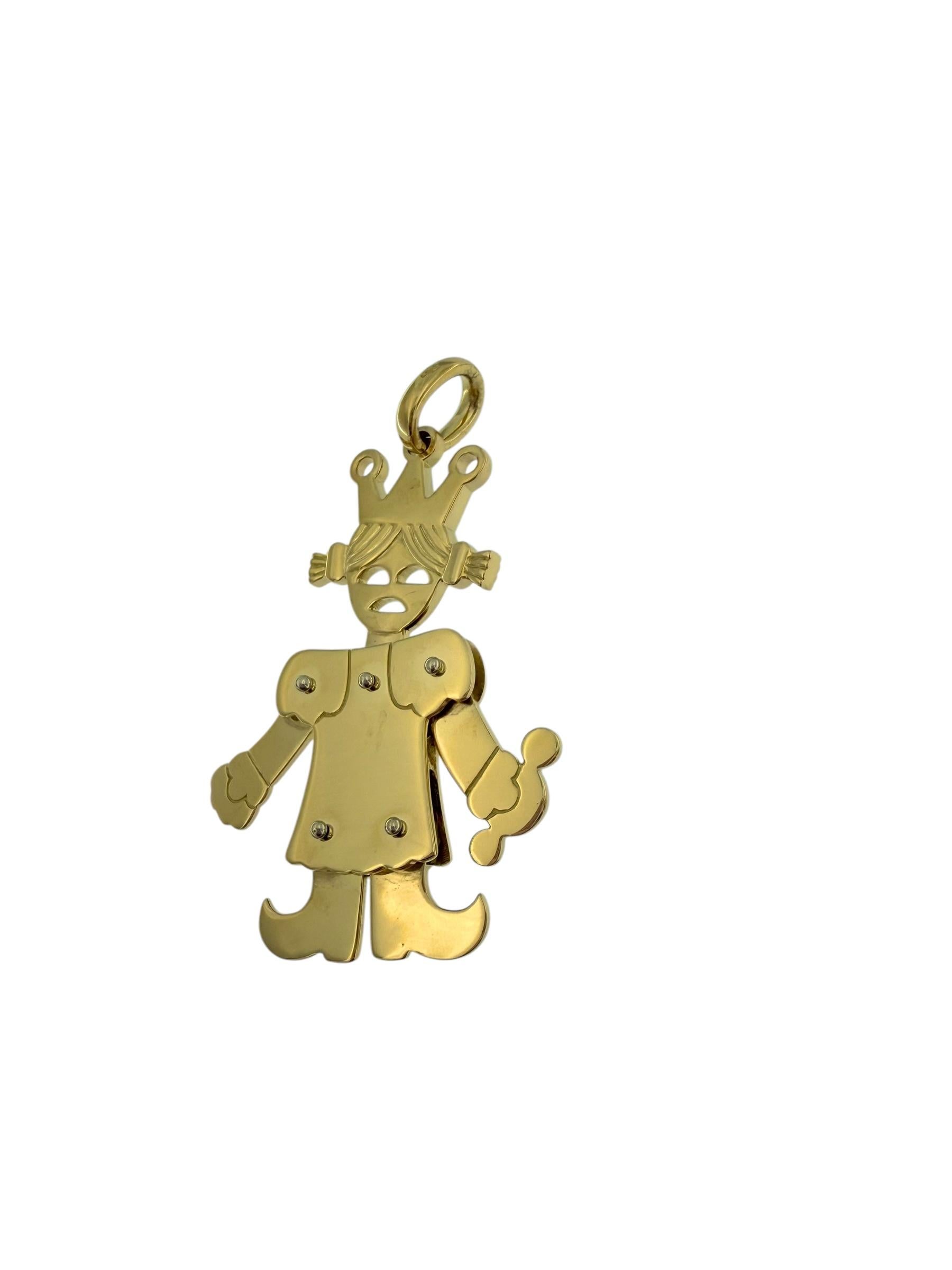Pomellato 18karat Yellow Gold Queen Pendant Maxi Size In Good Condition For Sale In Esch sur Alzette, Esch-sur-Alzette