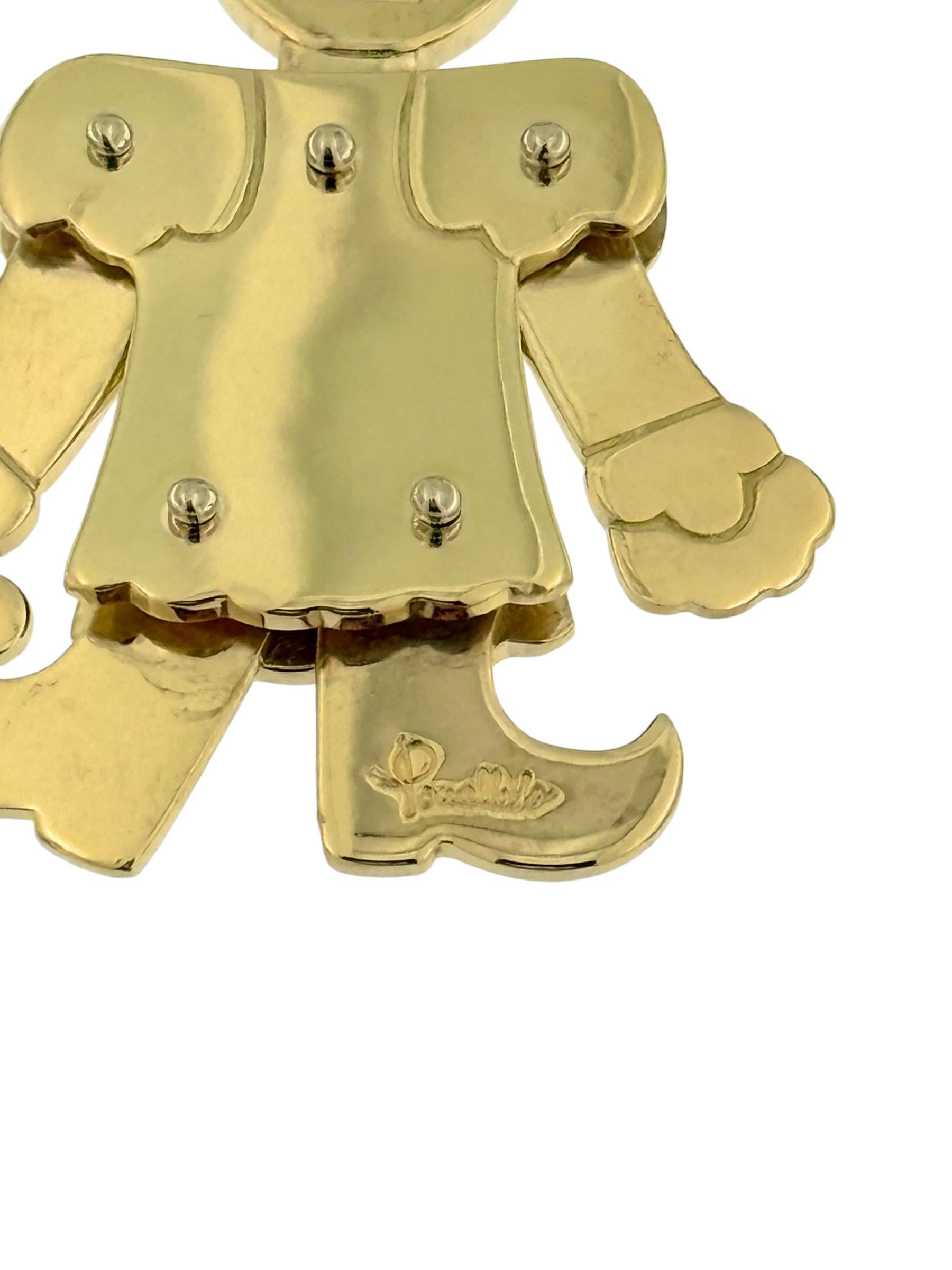 Pomellato 18karat Yellow Gold Queen Pendant Maxi Size For Sale 2